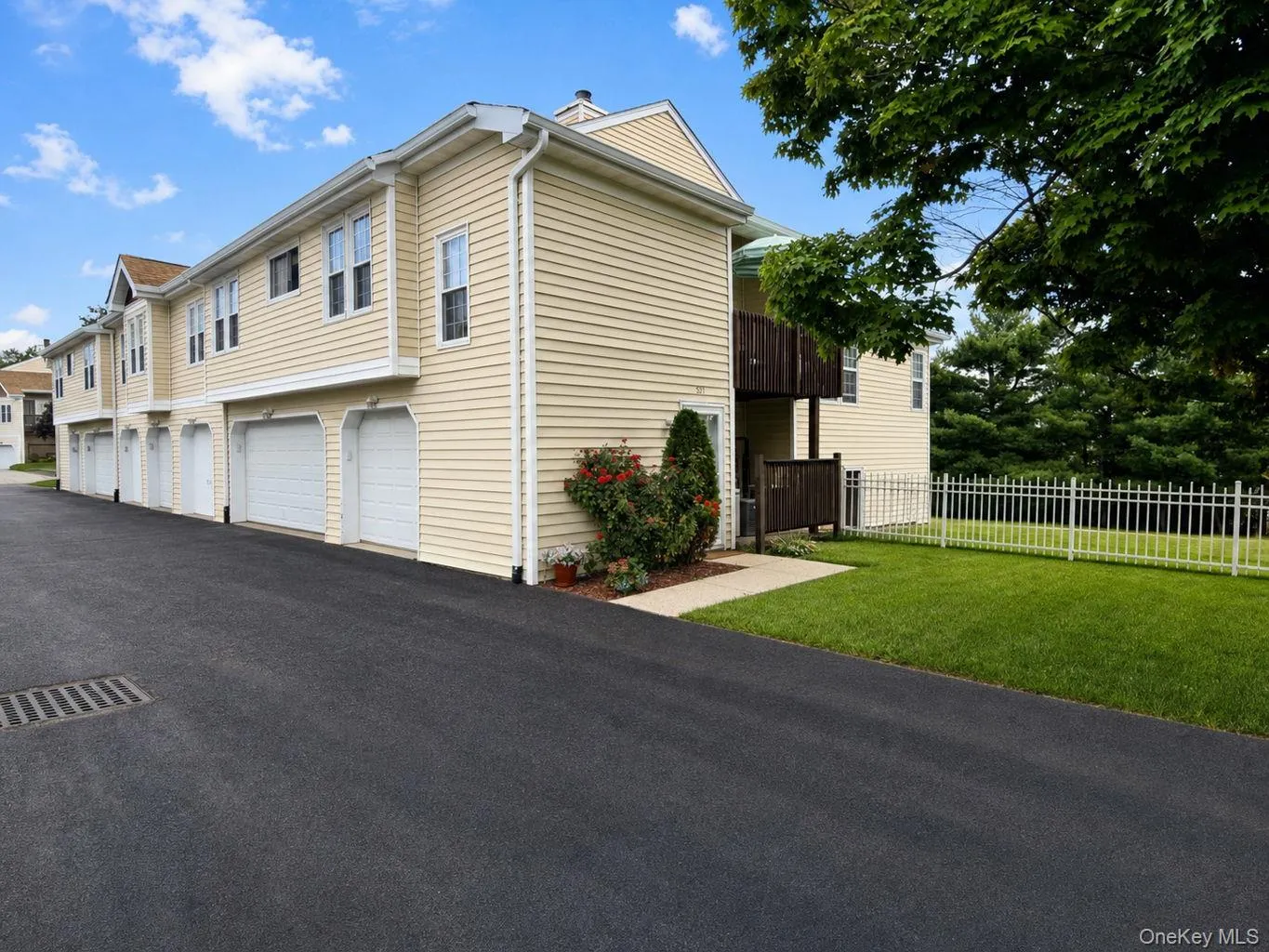 3211 Whispering Hills, Chester Town, NY, 3 Bedrooms Bedrooms, 9 Rooms Rooms,2 BathroomsBathrooms,Residential,For Rent,Whispering,0,1046996 3211 Whispering Hills, Chester Town, NY, 3 Bedrooms Bedrooms, 9 Rooms Rooms,2 BathroomsBathrooms,Residential,For Rent,Whispering,0,1046996