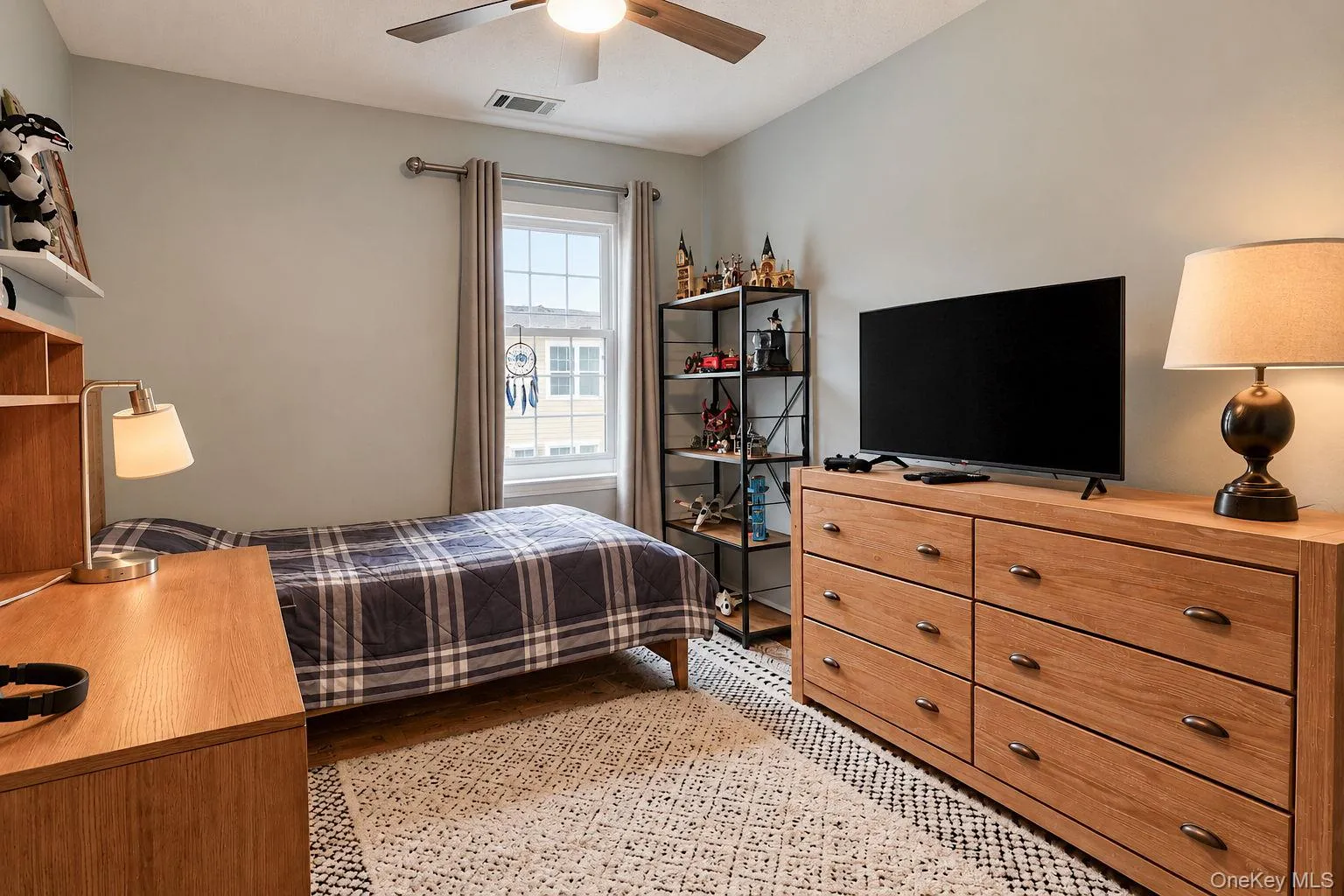 3211 Whispering Hills, Chester Town, NY, 3 Bedrooms Bedrooms, 9 Rooms Rooms,2 BathroomsBathrooms,Residential,For Rent,Whispering,0,1046996 3211 Whispering Hills, Chester Town, NY, 3 Bedrooms Bedrooms, 9 Rooms Rooms,2 BathroomsBathrooms,Residential,For Rent,Whispering,0,1046996
