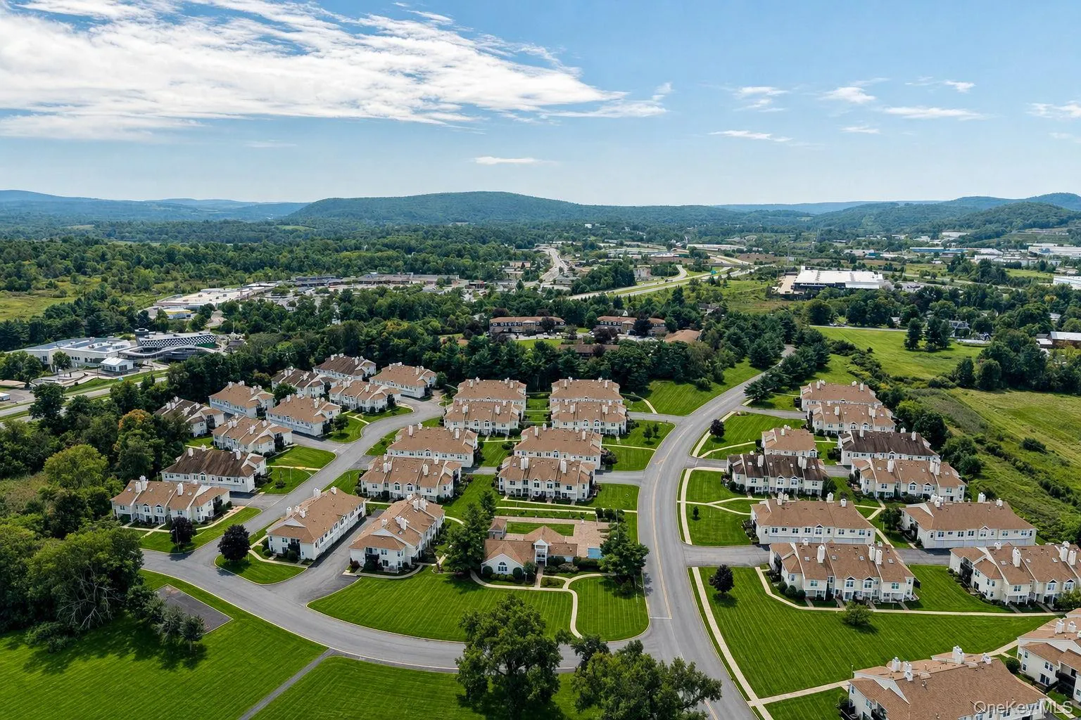 3211 Whispering Hills, Chester Town, NY, 3 Bedrooms Bedrooms, 9 Rooms Rooms,2 BathroomsBathrooms,Residential,For Rent,Whispering,0,1046996 3211 Whispering Hills, Chester Town, NY, 3 Bedrooms Bedrooms, 9 Rooms Rooms,2 BathroomsBathrooms,Residential,For Rent,Whispering,0,1046996