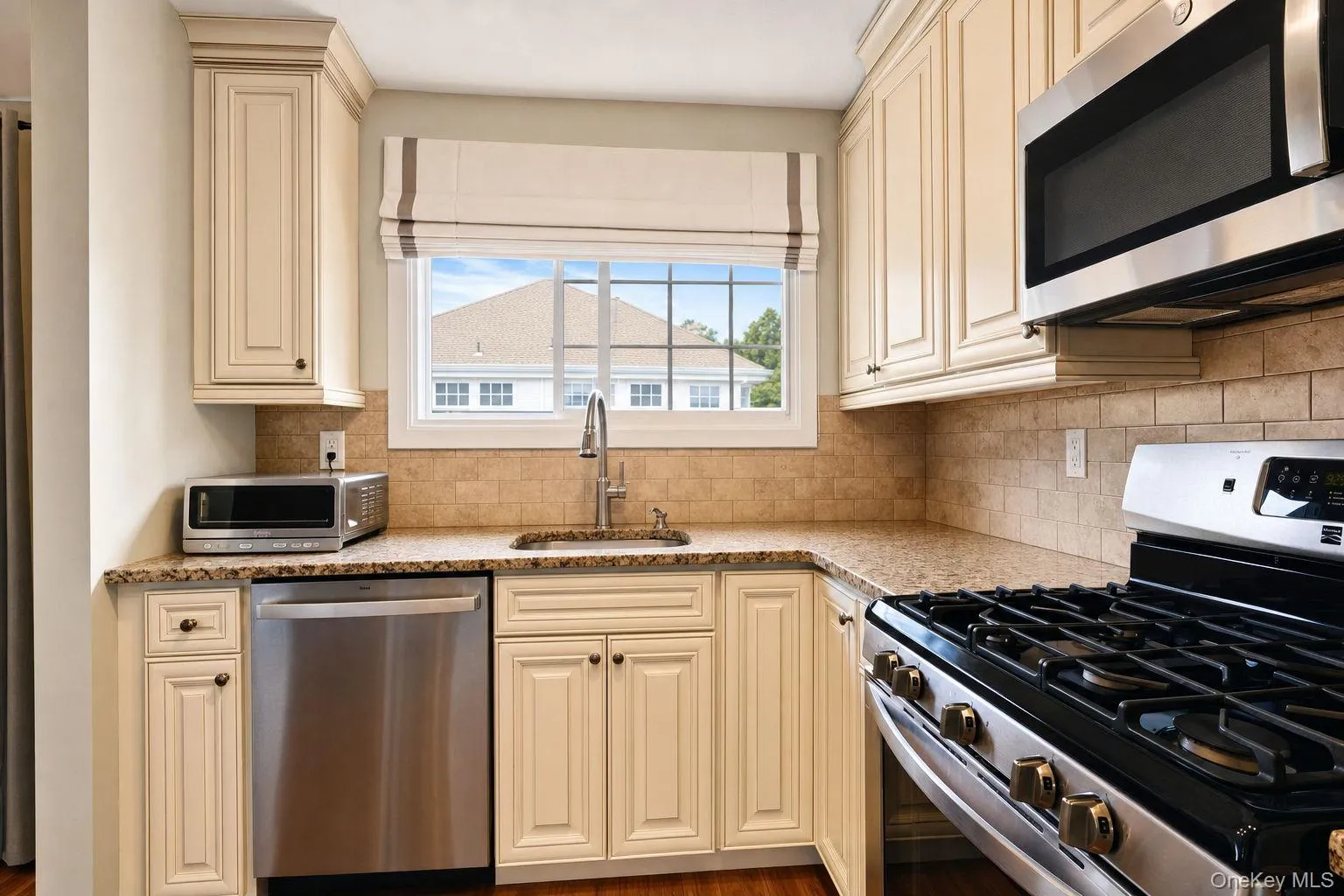 3211 Whispering Hills, Chester Town, NY, 3 Bedrooms Bedrooms, 9 Rooms Rooms,2 BathroomsBathrooms,Residential,For Rent,Whispering,0,1046996 3211 Whispering Hills, Chester Town, NY, 3 Bedrooms Bedrooms, 9 Rooms Rooms,2 BathroomsBathrooms,Residential,For Rent,Whispering,0,1046996
