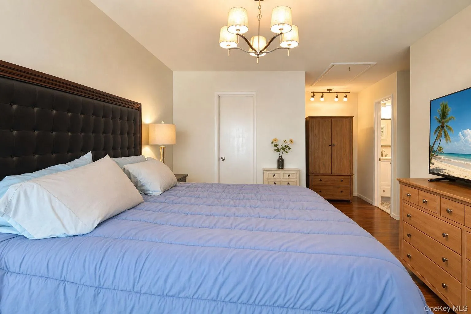 3211 Whispering Hills, Chester Town, NY, 3 Bedrooms Bedrooms, 9 Rooms Rooms,2 BathroomsBathrooms,Residential,For Rent,Whispering,0,1046996 3211 Whispering Hills, Chester Town, NY, 3 Bedrooms Bedrooms, 9 Rooms Rooms,2 BathroomsBathrooms,Residential,For Rent,Whispering,0,1046996
