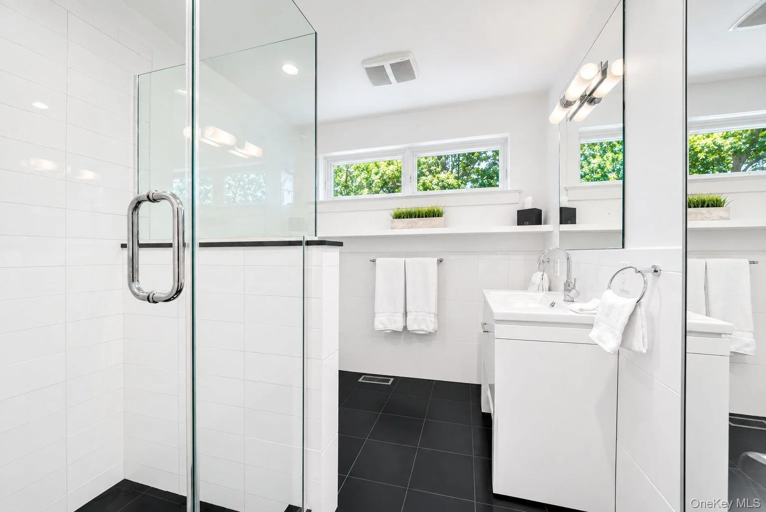 5 Rowman Court, East Hampton, NY, 3 Bedrooms Bedrooms, 10 Rooms Rooms,2 BathroomsBathrooms,Residential,For Rent,Rowman,0,1047001 5 Rowman Court, East Hampton, NY, 3 Bedrooms Bedrooms, 10 Rooms Rooms,2 BathroomsBathrooms,Residential,For Rent,Rowman,0,1047001