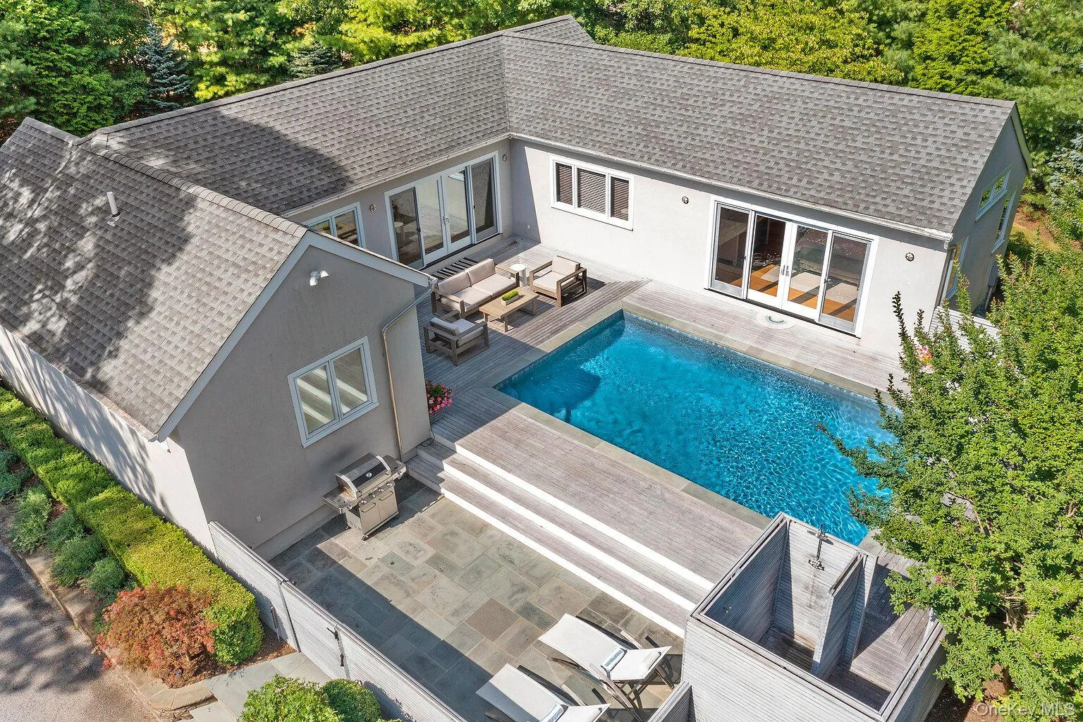 5 Rowman Court, East Hampton, NY, 3 Bedrooms Bedrooms, 10 Rooms Rooms,2 BathroomsBathrooms,Residential,For Rent,Rowman,0,1047001 5 Rowman Court, East Hampton, NY, 3 Bedrooms Bedrooms, 10 Rooms Rooms,2 BathroomsBathrooms,Residential,For Rent,Rowman,0,1047001
