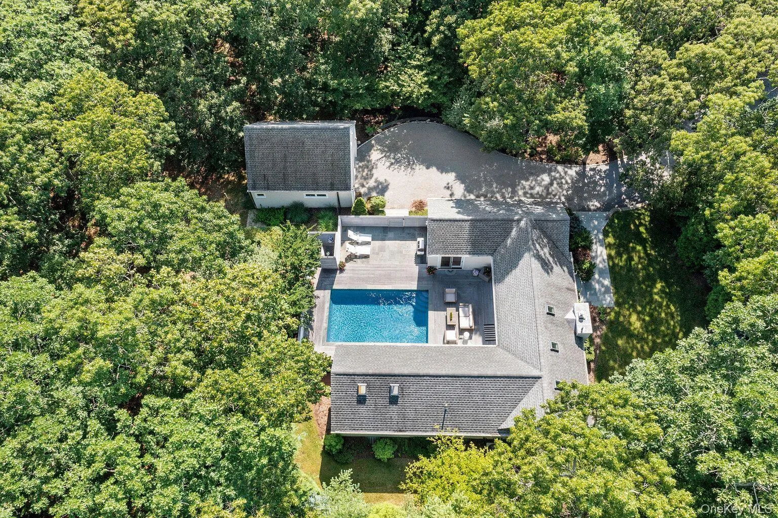 5 Rowman Court, East Hampton, NY, 3 Bedrooms Bedrooms, 10 Rooms Rooms,2 BathroomsBathrooms,Residential,For Rent,Rowman,0,1047001 5 Rowman Court, East Hampton, NY, 3 Bedrooms Bedrooms, 10 Rooms Rooms,2 BathroomsBathrooms,Residential,For Rent,Rowman,0,1047001