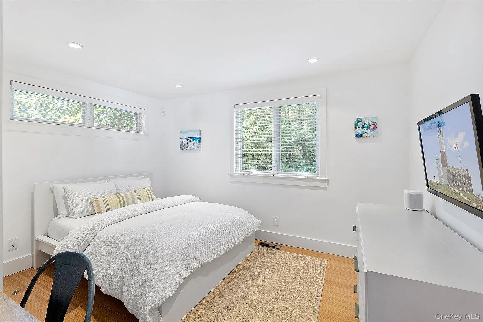5 Rowman Court, East Hampton, NY, 3 Bedrooms Bedrooms, 10 Rooms Rooms,2 BathroomsBathrooms,Residential,For Rent,Rowman,0,1047001 5 Rowman Court, East Hampton, NY, 3 Bedrooms Bedrooms, 10 Rooms Rooms,2 BathroomsBathrooms,Residential,For Rent,Rowman,0,1047001