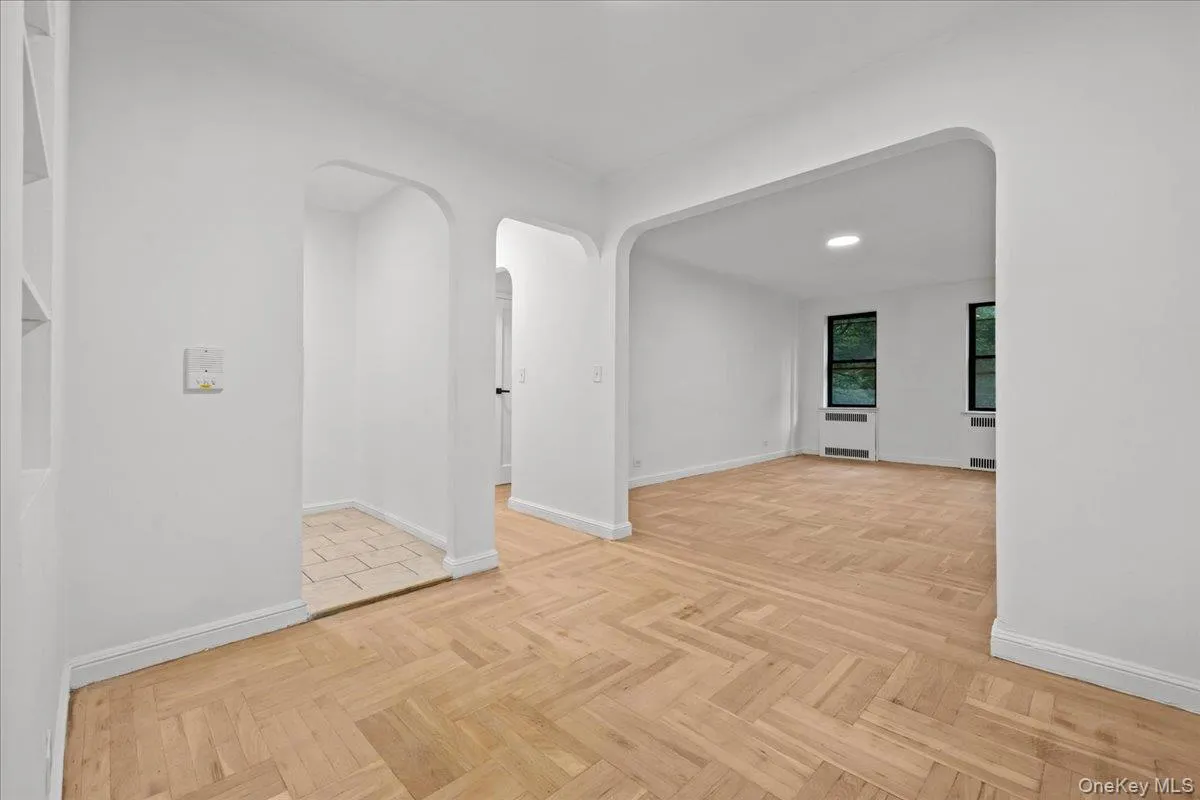 3017 Riverdale Avenue, New York, NY, 1 Bedroom Bedrooms, 4 Rooms Rooms,1 BathroomBathrooms,Residential,For Rent,Riverdale,0,1047006 3017 Riverdale Avenue, New York, NY, 1 Bedroom Bedrooms, 4 Rooms Rooms,1 BathroomBathrooms,Residential,For Rent,Riverdale,0,1047006