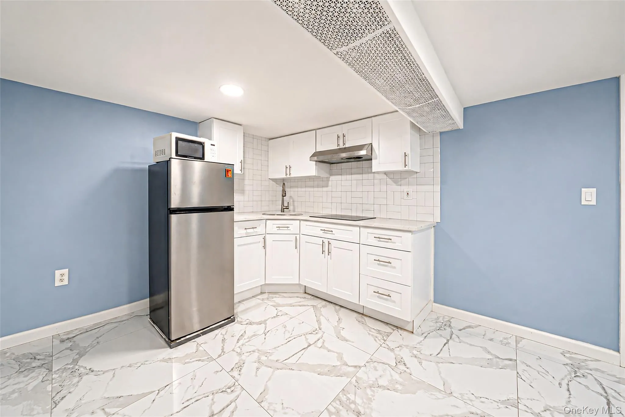 22603 141st Avenue, New York, NY, 3 Bedrooms Bedrooms, 6 Rooms Rooms,2 BathroomsBathrooms,Residential,For Rent,141st,0,1047010 22603 141st Avenue, New York, NY, 3 Bedrooms Bedrooms, 6 Rooms Rooms,2 BathroomsBathrooms,Residential,For Rent,141st,0,1047010