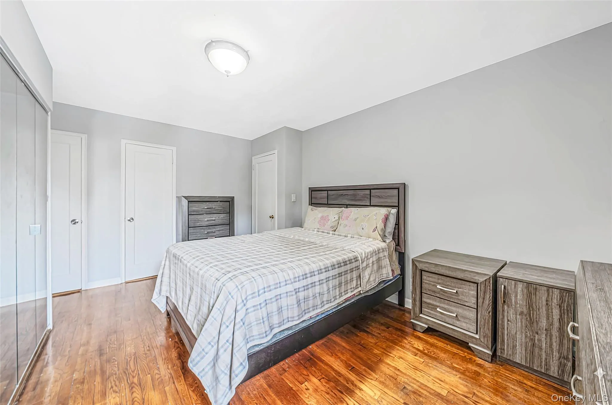 22603 141st Avenue, New York, NY, 3 Bedrooms Bedrooms, 6 Rooms Rooms,2 BathroomsBathrooms,Residential,For Rent,141st,0,1047010 22603 141st Avenue, New York, NY, 3 Bedrooms Bedrooms, 6 Rooms Rooms,2 BathroomsBathrooms,Residential,For Rent,141st,0,1047010
