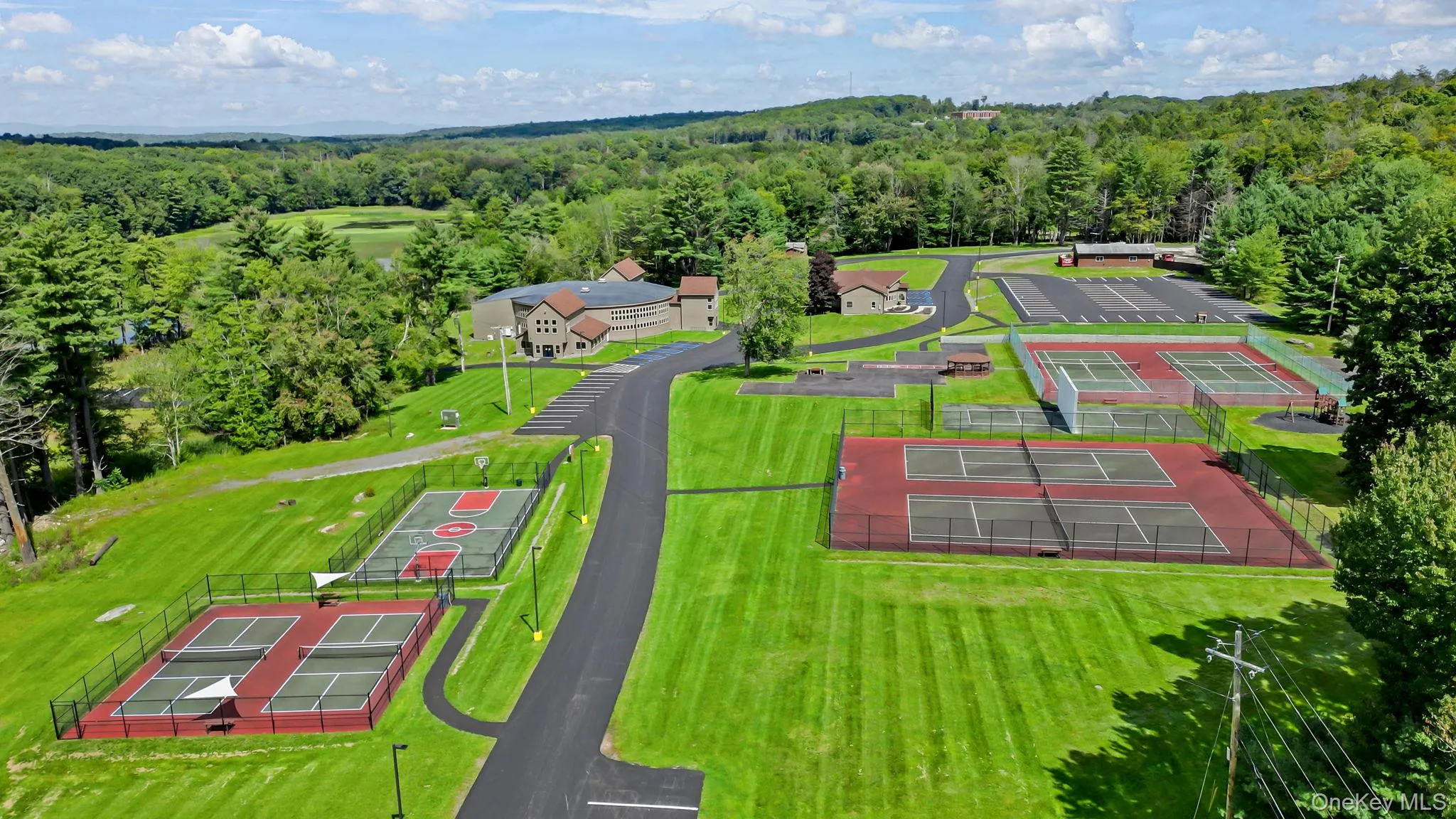 61 Lake Shore Drive, Thompson, NY, 4 Bedrooms Bedrooms, 9 Rooms Rooms,2 BathroomsBathrooms,Residential,For Rent,Lake Shore,0,1047015 61 Lake Shore Drive, Thompson, NY, 4 Bedrooms Bedrooms, 9 Rooms Rooms,2 BathroomsBathrooms,Residential,For Rent,Lake Shore,0,1047015