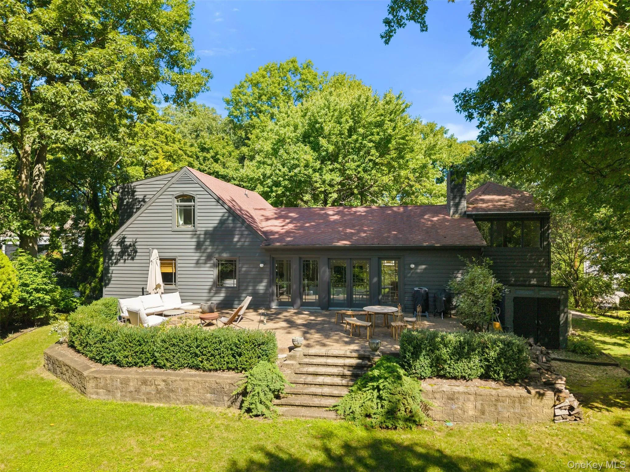 61 Stony Run, New Rochelle, NY, 5 Bedrooms Bedrooms, 9 Rooms Rooms,3 BathroomsBathrooms,Residential,For Rent,Stony,0,1047016 61 Stony Run, New Rochelle, NY, 5 Bedrooms Bedrooms, 9 Rooms Rooms,3 BathroomsBathrooms,Residential,For Rent,Stony,0,1047016