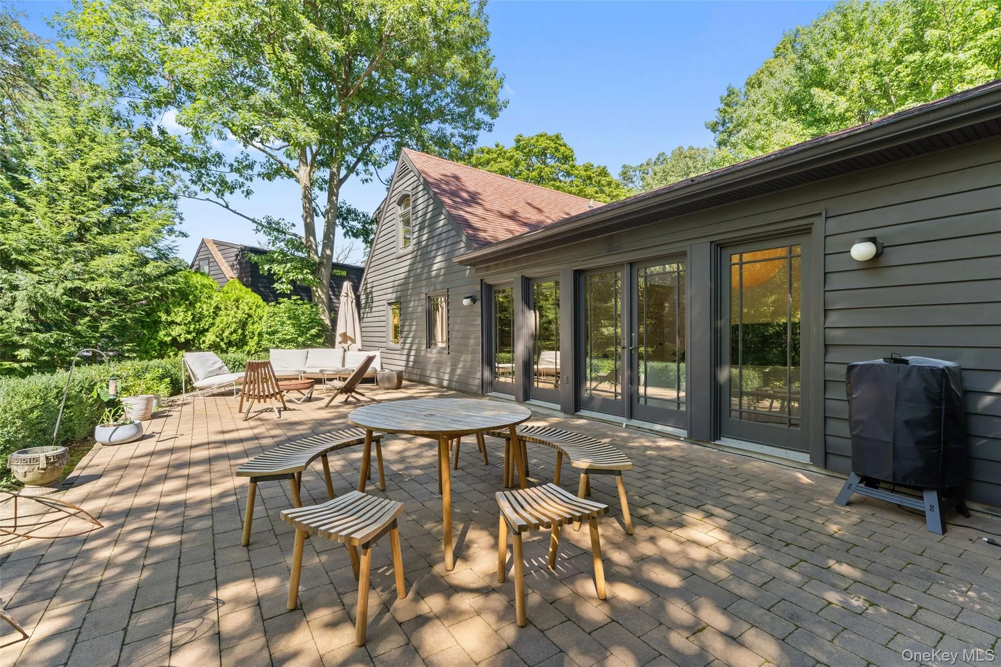 61 Stony Run, New Rochelle, NY, 5 Bedrooms Bedrooms, 9 Rooms Rooms,3 BathroomsBathrooms,Residential,For Rent,Stony,0,1047016 61 Stony Run, New Rochelle, NY, 5 Bedrooms Bedrooms, 9 Rooms Rooms,3 BathroomsBathrooms,Residential,For Rent,Stony,0,1047016