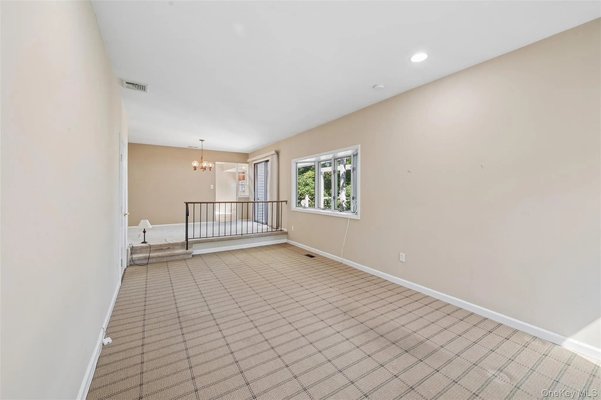 5 Kenny Street, Smithtown, NY, 3 Bedrooms Bedrooms, 7 Rooms Rooms,2 BathroomsBathrooms,Residential,For Rent,Kenny,0,1047017 5 Kenny Street, Smithtown, NY, 3 Bedrooms Bedrooms, 7 Rooms Rooms,2 BathroomsBathrooms,Residential,For Rent,Kenny,0,1047017