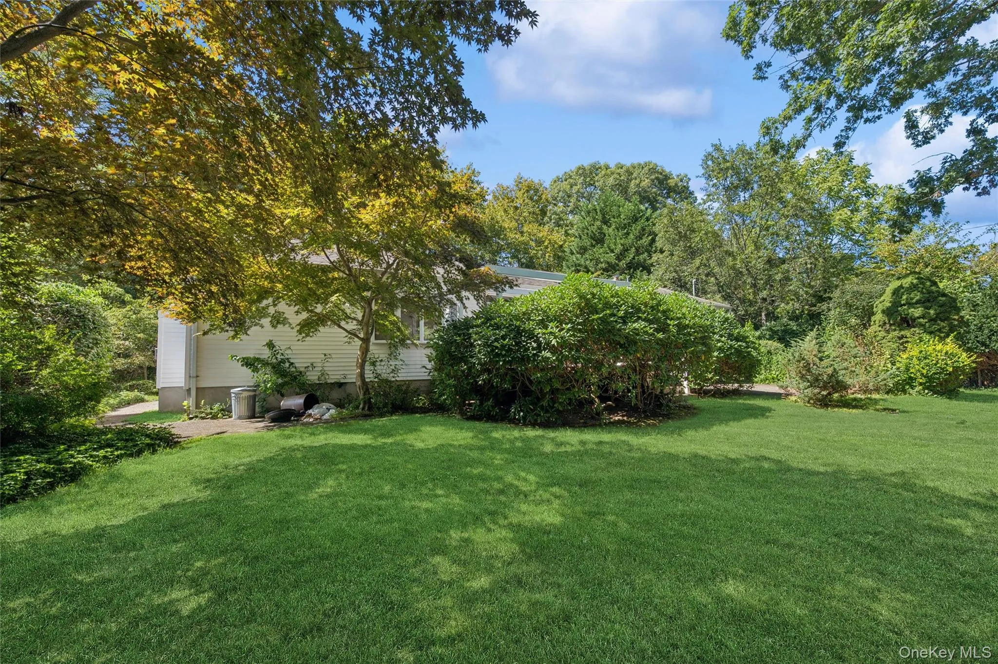 5 Kenny Street, Smithtown, NY, 3 Bedrooms Bedrooms, 7 Rooms Rooms,2 BathroomsBathrooms,Residential,For Rent,Kenny,0,1047017 5 Kenny Street, Smithtown, NY, 3 Bedrooms Bedrooms, 7 Rooms Rooms,2 BathroomsBathrooms,Residential,For Rent,Kenny,0,1047017