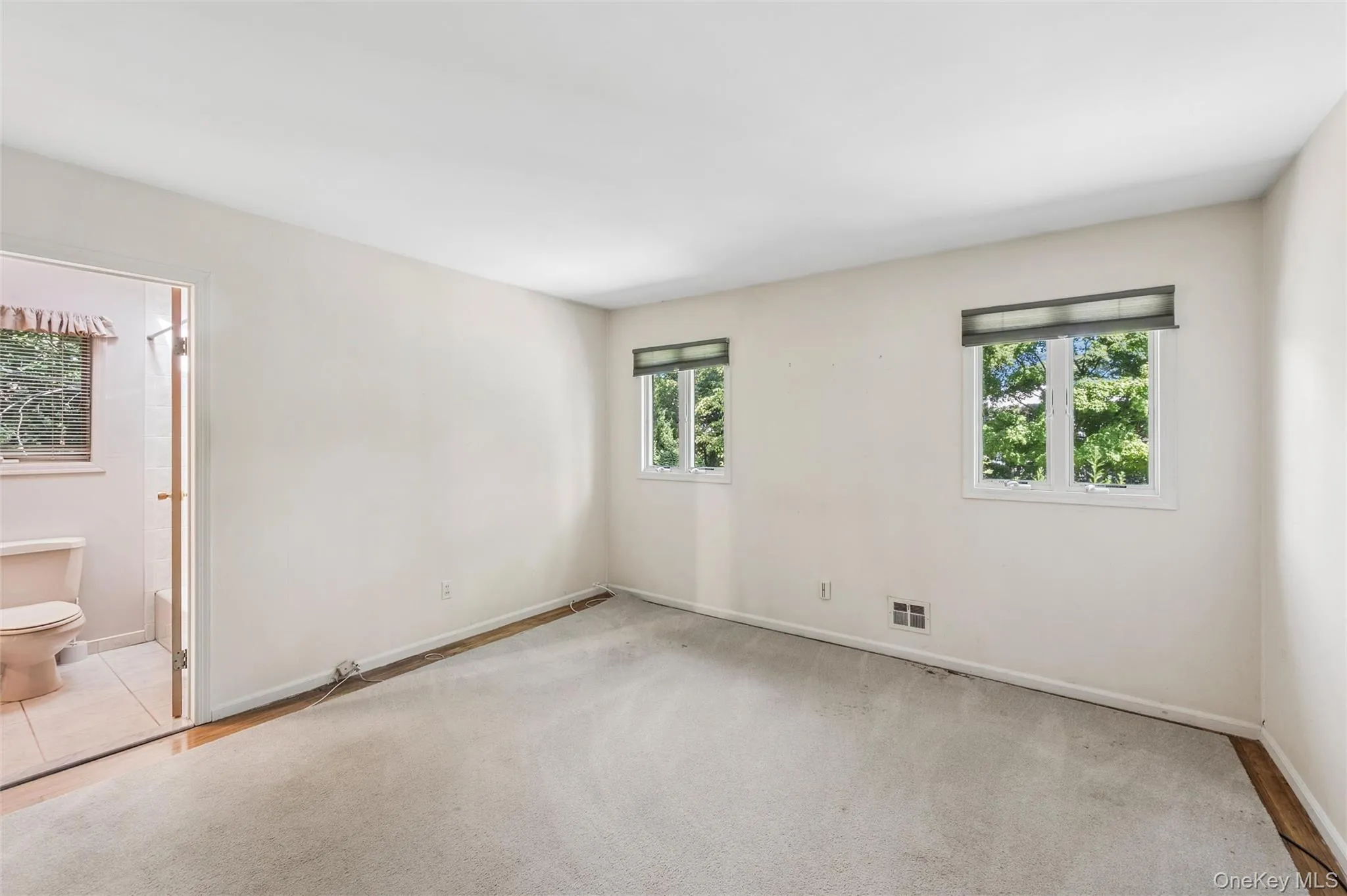 5 Kenny Street, Smithtown, NY, 3 Bedrooms Bedrooms, 7 Rooms Rooms,2 BathroomsBathrooms,Residential,For Rent,Kenny,0,1047017 5 Kenny Street, Smithtown, NY, 3 Bedrooms Bedrooms, 7 Rooms Rooms,2 BathroomsBathrooms,Residential,For Rent,Kenny,0,1047017