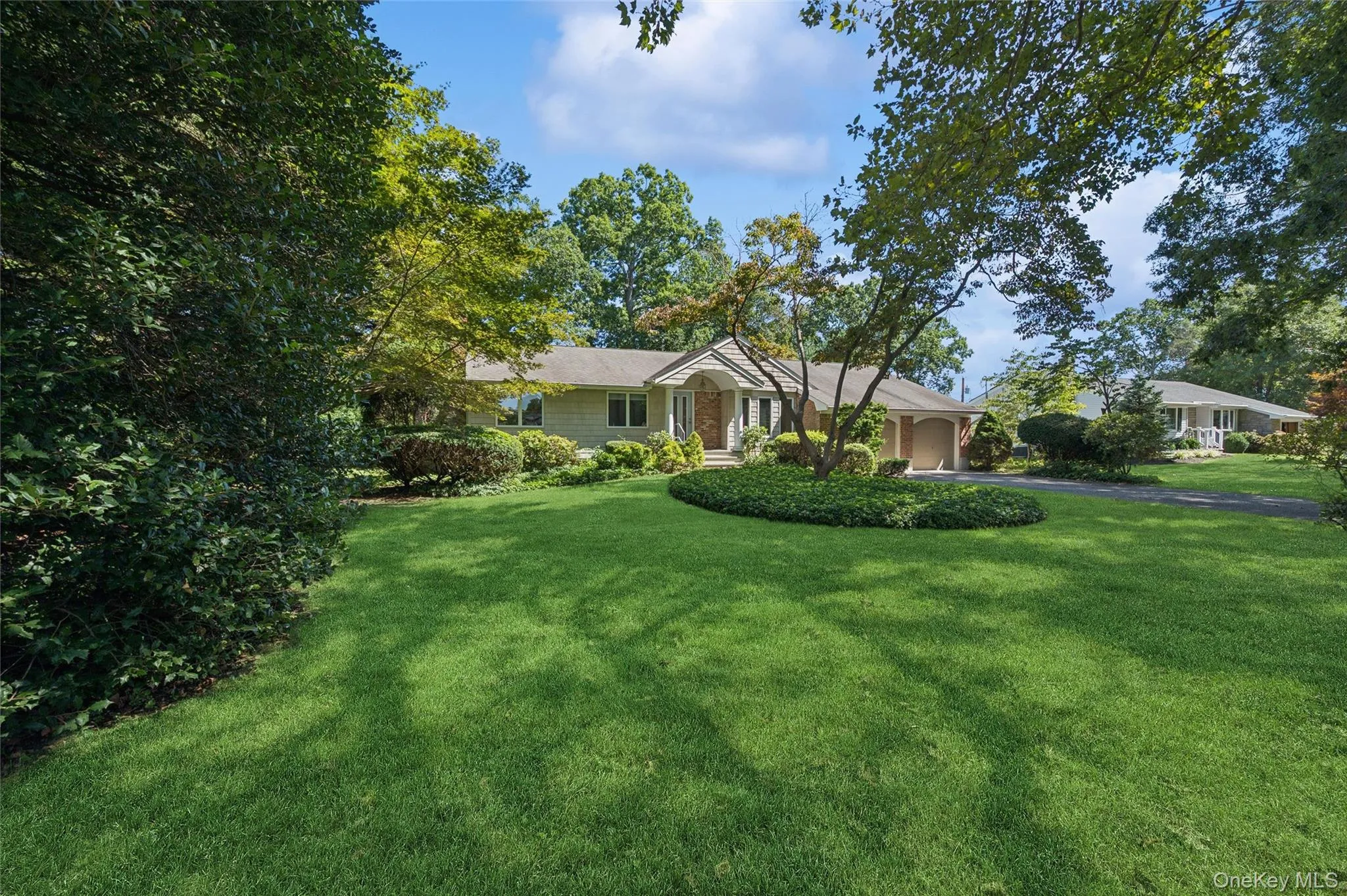 5 Kenny Street, Smithtown, NY, 3 Bedrooms Bedrooms, 7 Rooms Rooms,2 BathroomsBathrooms,Residential,For Rent,Kenny,0,1047017 5 Kenny Street, Smithtown, NY, 3 Bedrooms Bedrooms, 7 Rooms Rooms,2 BathroomsBathrooms,Residential,For Rent,Kenny,0,1047017