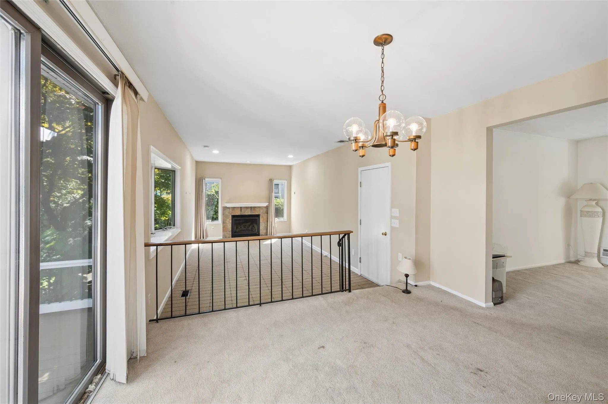5 Kenny Street, Smithtown, NY, 3 Bedrooms Bedrooms, 7 Rooms Rooms,2 BathroomsBathrooms,Residential,For Rent,Kenny,0,1047017 5 Kenny Street, Smithtown, NY, 3 Bedrooms Bedrooms, 7 Rooms Rooms,2 BathroomsBathrooms,Residential,For Rent,Kenny,0,1047017