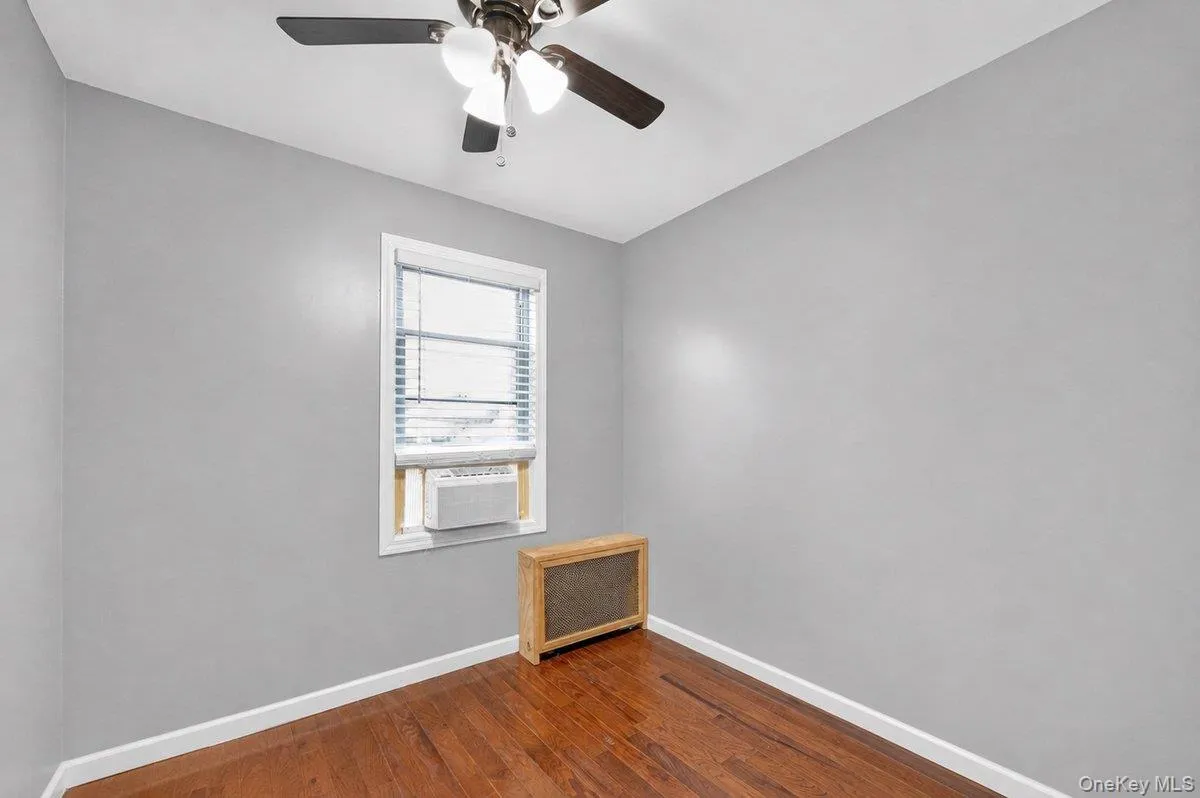 255 Cochran Place, Hempstead, NY, 3 Bedrooms Bedrooms, 8 Rooms Rooms,3 BathroomsBathrooms,Residential,For Rent,Cochran,0,1047021 255 Cochran Place, Hempstead, NY, 3 Bedrooms Bedrooms, 8 Rooms Rooms,3 BathroomsBathrooms,Residential,For Rent,Cochran,0,1047021
