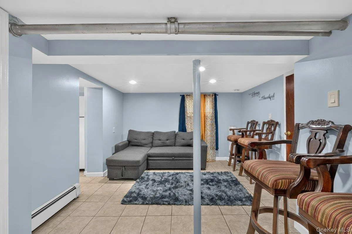 255 Cochran Place, Hempstead, NY, 3 Bedrooms Bedrooms, 8 Rooms Rooms,3 BathroomsBathrooms,Residential,For Rent,Cochran,0,1047021 255 Cochran Place, Hempstead, NY, 3 Bedrooms Bedrooms, 8 Rooms Rooms,3 BathroomsBathrooms,Residential,For Rent,Cochran,0,1047021