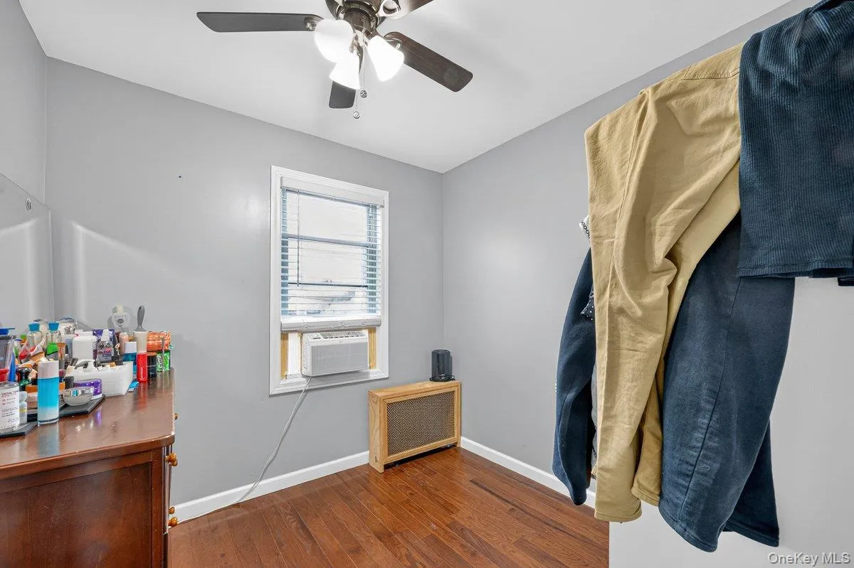 255 Cochran Place, Hempstead, NY, 3 Bedrooms Bedrooms, 8 Rooms Rooms,3 BathroomsBathrooms,Residential,For Rent,Cochran,0,1047021 255 Cochran Place, Hempstead, NY, 3 Bedrooms Bedrooms, 8 Rooms Rooms,3 BathroomsBathrooms,Residential,For Rent,Cochran,0,1047021