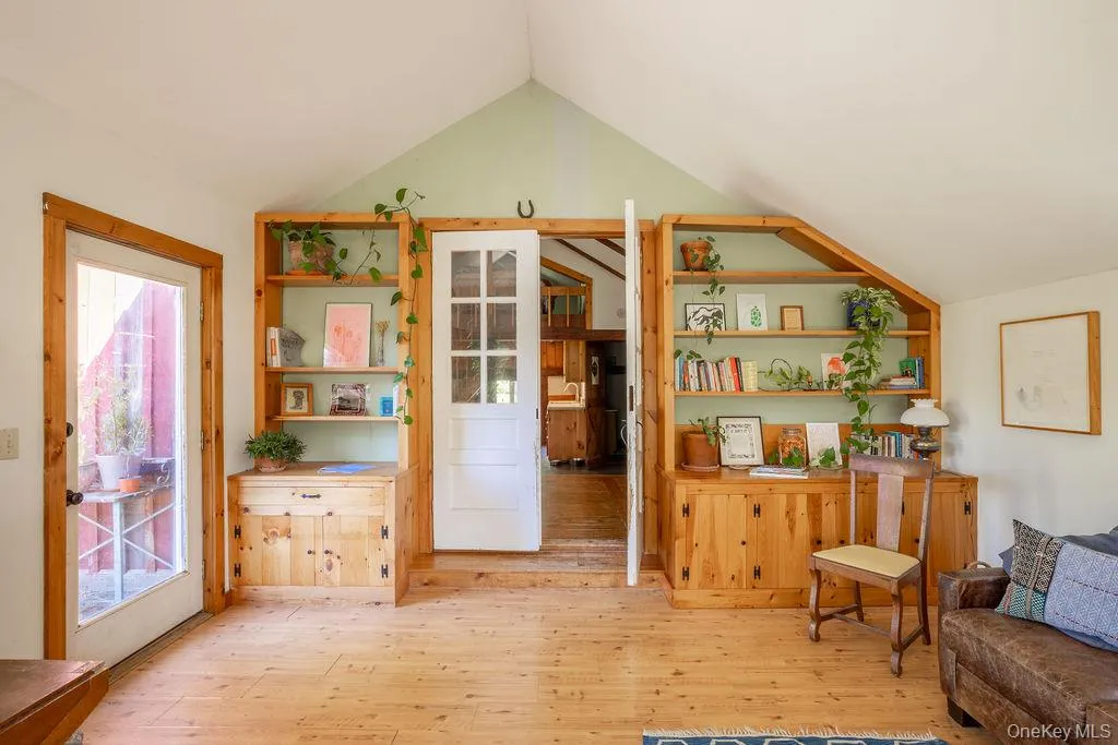 120 Beebe Pond Road, Canaan, NY, 3 Bedrooms Bedrooms, 6 Rooms Rooms,2 BathroomsBathrooms,Residential,For Rent,Beebe Pond,0,1047022 120 Beebe Pond Road, Canaan, NY, 3 Bedrooms Bedrooms, 6 Rooms Rooms,2 BathroomsBathrooms,Residential,For Rent,Beebe Pond,0,1047022