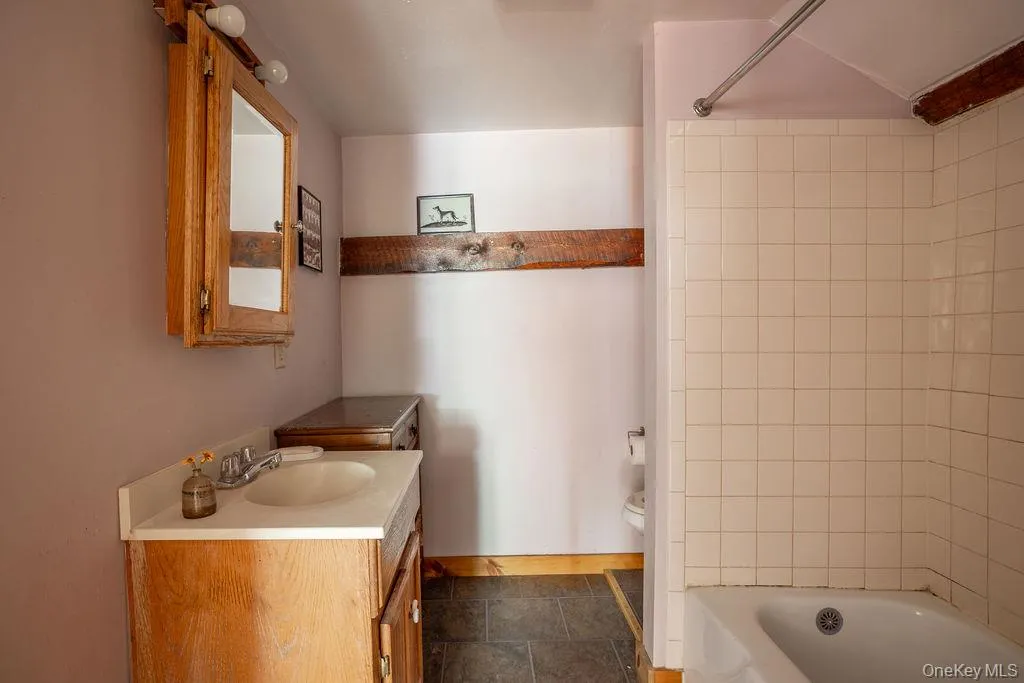 120 Beebe Pond Road, Canaan, NY, 3 Bedrooms Bedrooms, 6 Rooms Rooms,2 BathroomsBathrooms,Residential,For Rent,Beebe Pond,0,1047022 120 Beebe Pond Road, Canaan, NY, 3 Bedrooms Bedrooms, 6 Rooms Rooms,2 BathroomsBathrooms,Residential,For Rent,Beebe Pond,0,1047022