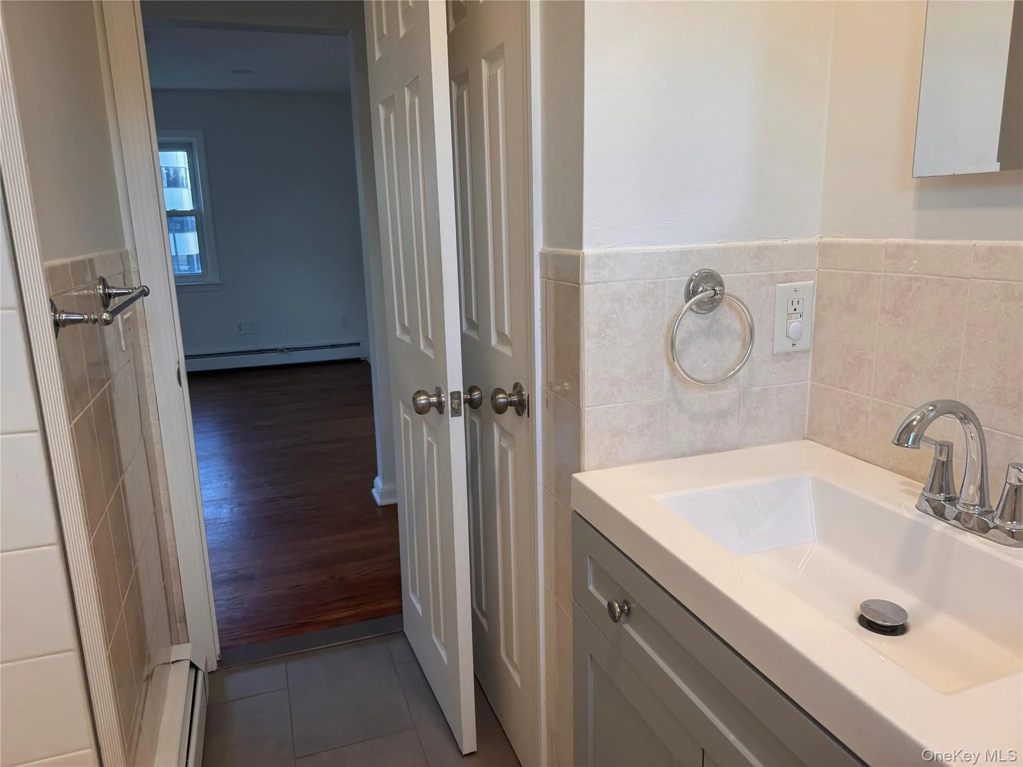 36 Congers Road, Clarkstown, NY, 2 Bedroom Bedrooms, 4 Room Rooms,1 BathroomBathrooms,Residential Lease,For Rent,Congers,0,1047025 36 Congers Road, Clarkstown, NY, 2 Bedroom Bedrooms, 4 Room Rooms,1 BathroomBathrooms,Residential Lease,For Rent,Congers,0,1047025