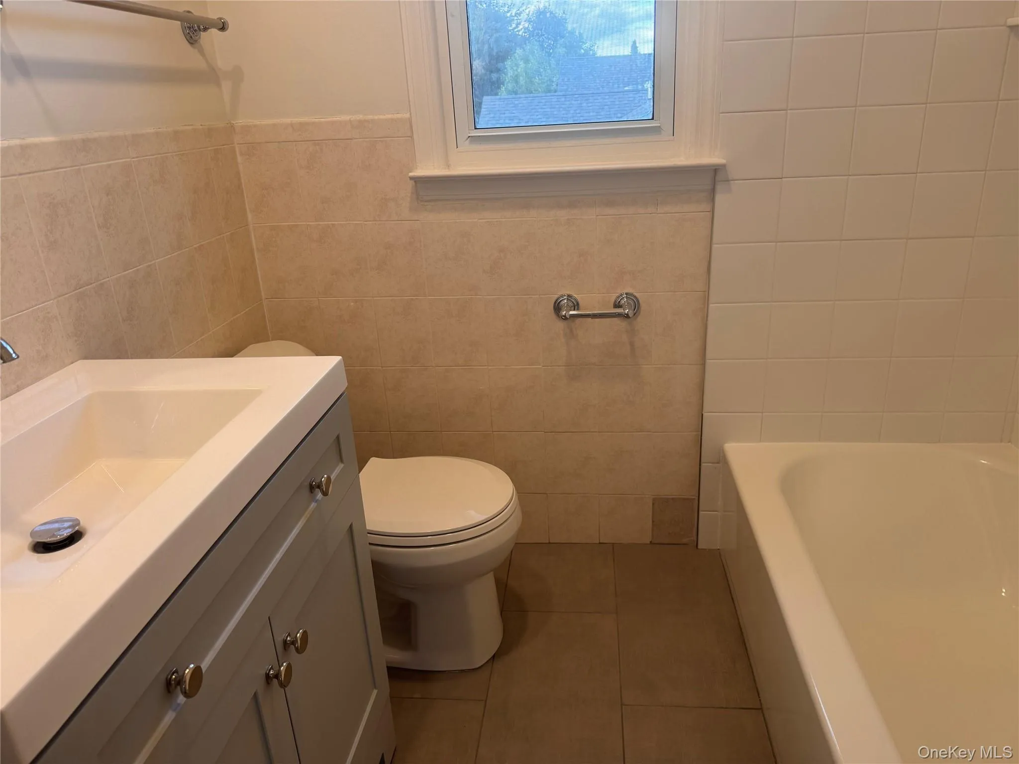36 Congers Road, Clarkstown, NY, 2 Bedroom Bedrooms, 4 Room Rooms,1 BathroomBathrooms,Residential Lease,For Rent,Congers,0,1047025 36 Congers Road, Clarkstown, NY, 2 Bedroom Bedrooms, 4 Room Rooms,1 BathroomBathrooms,Residential Lease,For Rent,Congers,0,1047025