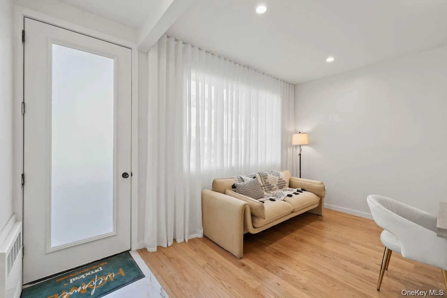 472 Central Avenue, Ramapo, NY, 3 Bedrooms Bedrooms, 5 Rooms Rooms,2 BathroomsBathrooms,Residential,For Rent,Central,0,1047026 472 Central Avenue, Ramapo, NY, 3 Bedrooms Bedrooms, 5 Rooms Rooms,2 BathroomsBathrooms,Residential,For Rent,Central,0,1047026