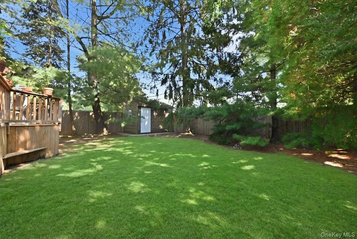 2484 Kayron Lane, Hempstead, NY, 4 Bedrooms Bedrooms, 8 Rooms Rooms,2 BathroomsBathrooms,Residential,For Rent,Kayron,0,1047028 2484 Kayron Lane, Hempstead, NY, 4 Bedrooms Bedrooms, 8 Rooms Rooms,2 BathroomsBathrooms,Residential,For Rent,Kayron,0,1047028