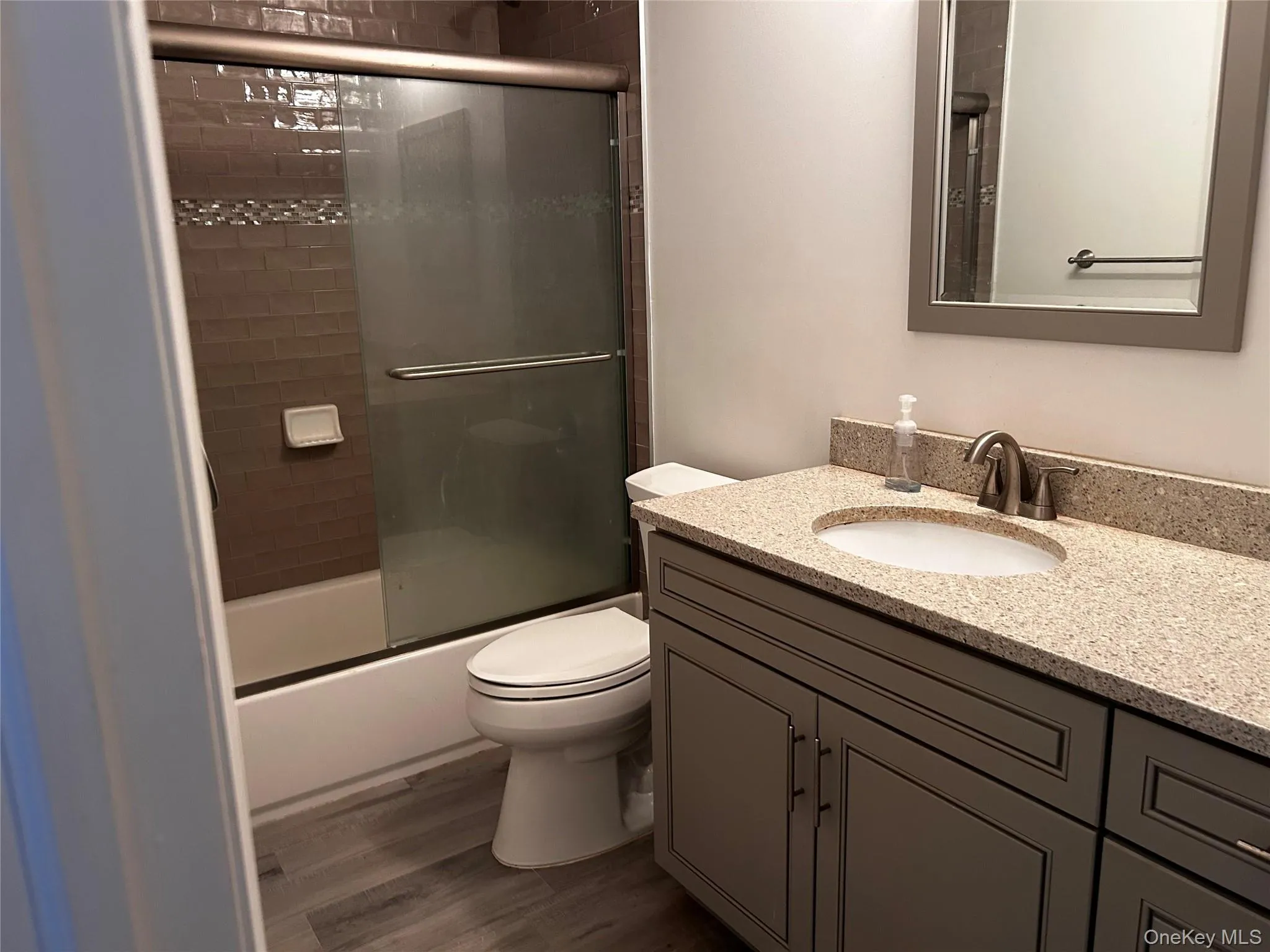 448 Dawson Lane, Oyster Bay, NY, 1 Bedroom Bedrooms, 4 Room Rooms,1 BathroomBathrooms,Residential Lease,For Rent,Dawson,0,1047029 448 Dawson Lane, Oyster Bay, NY, 1 Bedroom Bedrooms, 4 Room Rooms,1 BathroomBathrooms,Residential Lease,For Rent,Dawson,0,1047029