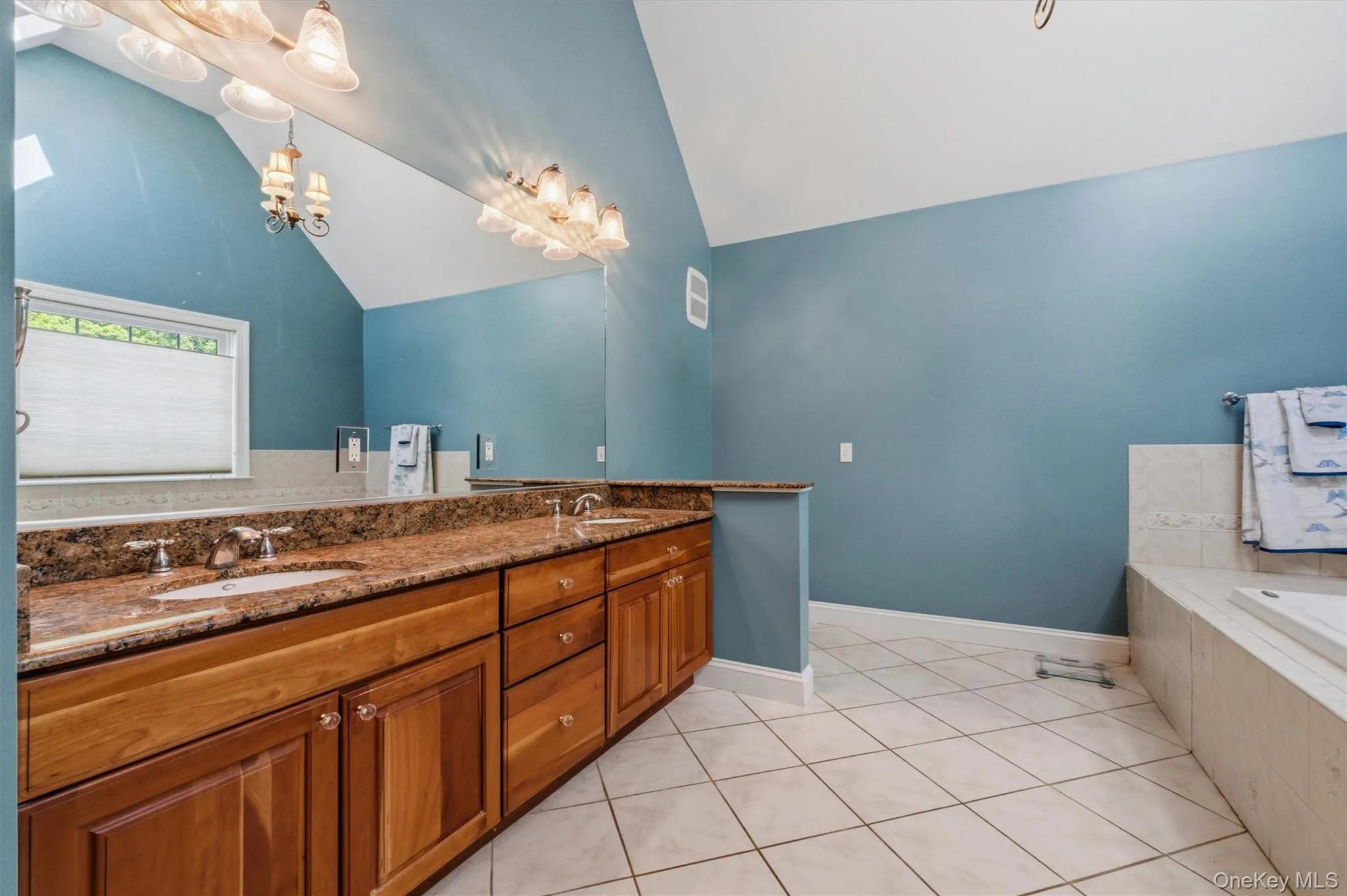 17 Arbor Court, Poughkeepsie, NY, 4 Bedrooms Bedrooms, 10 Rooms Rooms,3 BathroomsBathrooms,Residential,For Rent,Arbor,0,1047033 17 Arbor Court, Poughkeepsie, NY, 4 Bedrooms Bedrooms, 10 Rooms Rooms,3 BathroomsBathrooms,Residential,For Rent,Arbor,0,1047033
