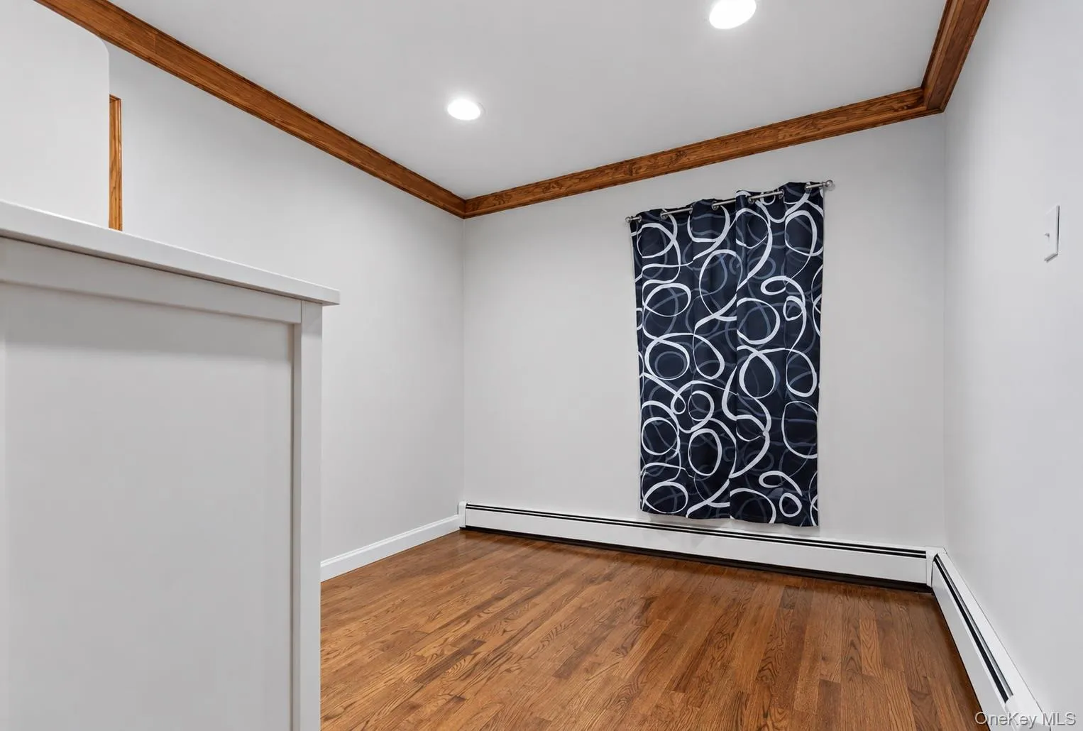 79 Plymouth Road, Oyster Bay, NY, 3 Bedrooms Bedrooms, 7 Rooms Rooms,2 BathroomsBathrooms,Residential Lease,For Rent,Plymouth,0,1047034 79 Plymouth Road, Oyster Bay, NY, 3 Bedrooms Bedrooms, 7 Rooms Rooms,2 BathroomsBathrooms,Residential Lease,For Rent,Plymouth,0,1047034