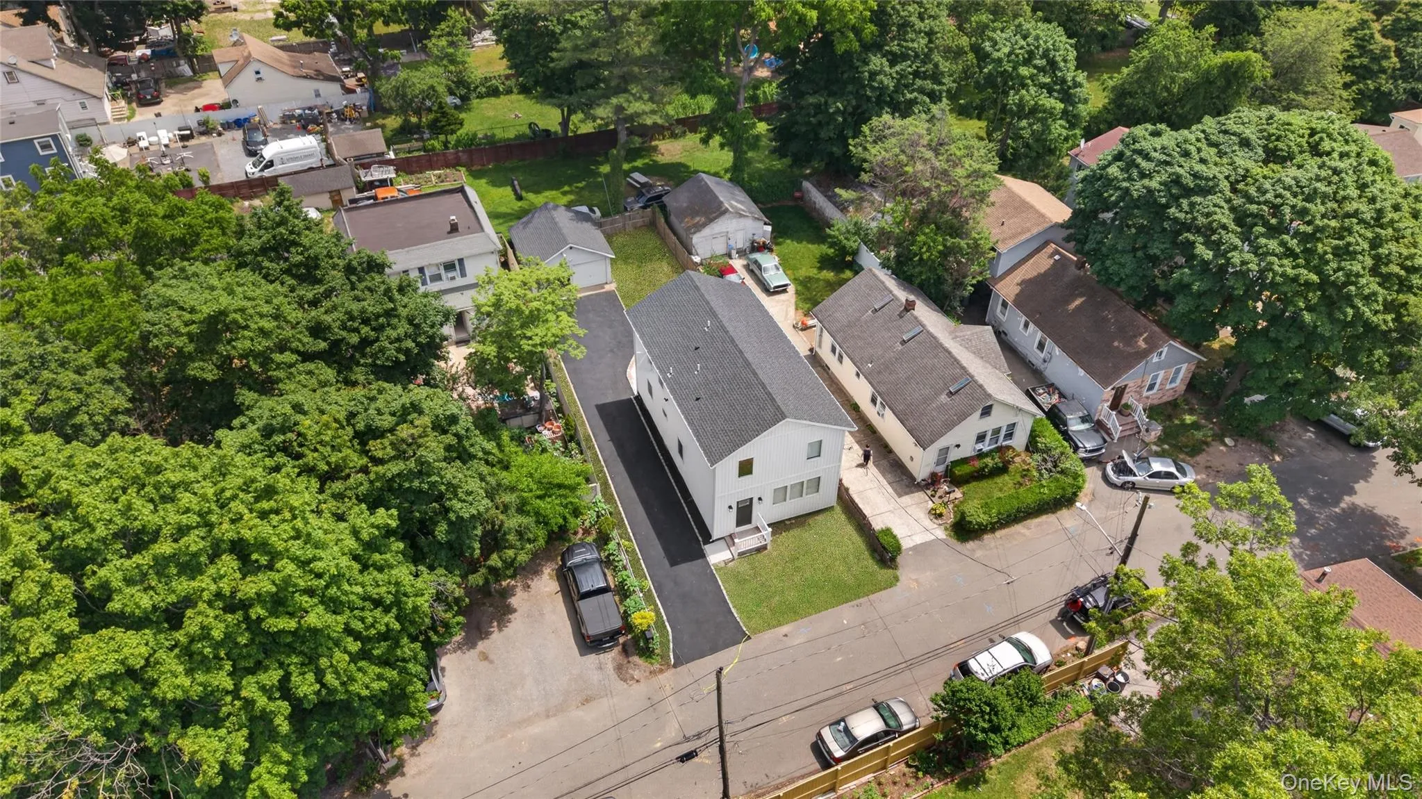 15 Grand Place, Huntington, NY, 5 Bedrooms Bedrooms, 10 Rooms Rooms,3 BathroomsBathrooms,Residential,For Rent,Grand,0,1047035 15 Grand Place, Huntington, NY, 5 Bedrooms Bedrooms, 10 Rooms Rooms,3 BathroomsBathrooms,Residential,For Rent,Grand,0,1047035