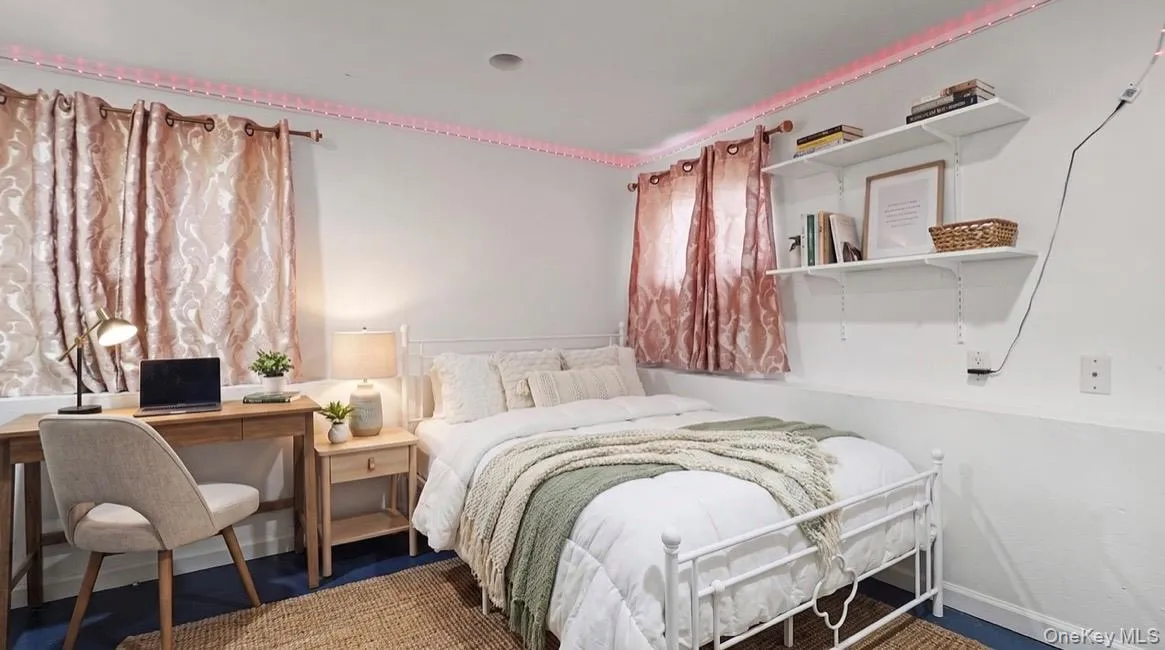 12 Bennington Place, Babylon, NY, 6 Bedrooms Bedrooms, 9 Rooms Rooms,2 BathroomsBathrooms,Residential,For Rent,Bennington,0,1047037 12 Bennington Place, Babylon, NY, 6 Bedrooms Bedrooms, 9 Rooms Rooms,2 BathroomsBathrooms,Residential,For Rent,Bennington,0,1047037
