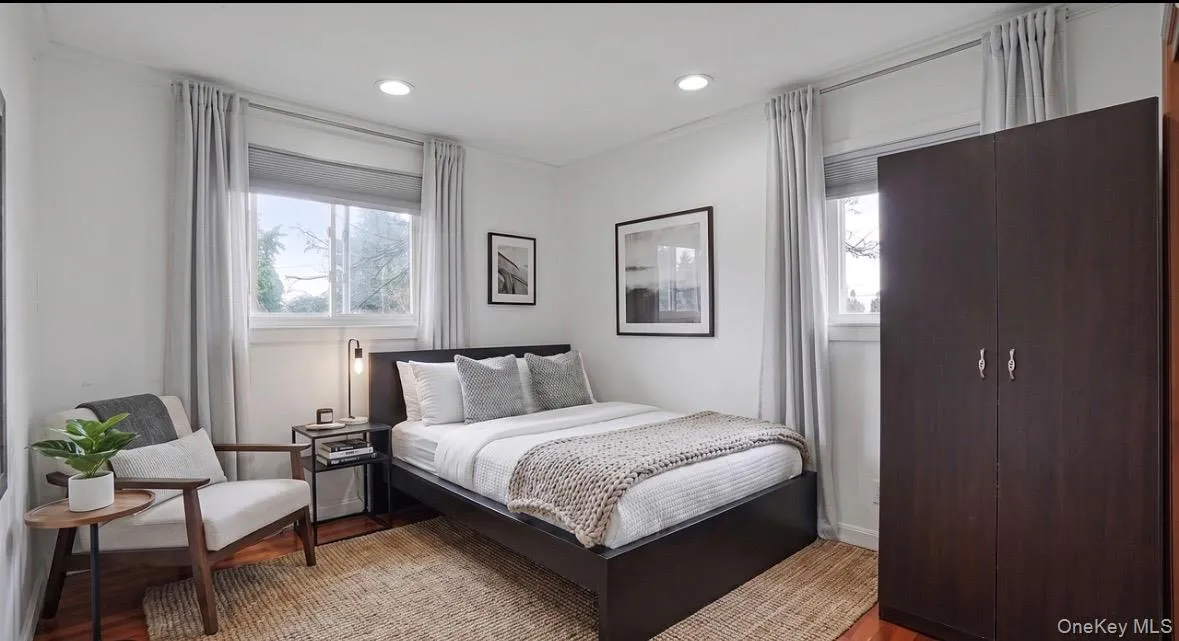 12 Bennington Place, Babylon, NY, 6 Bedrooms Bedrooms, 9 Rooms Rooms,2 BathroomsBathrooms,Residential,For Rent,Bennington,0,1047037 12 Bennington Place, Babylon, NY, 6 Bedrooms Bedrooms, 9 Rooms Rooms,2 BathroomsBathrooms,Residential,For Rent,Bennington,0,1047037