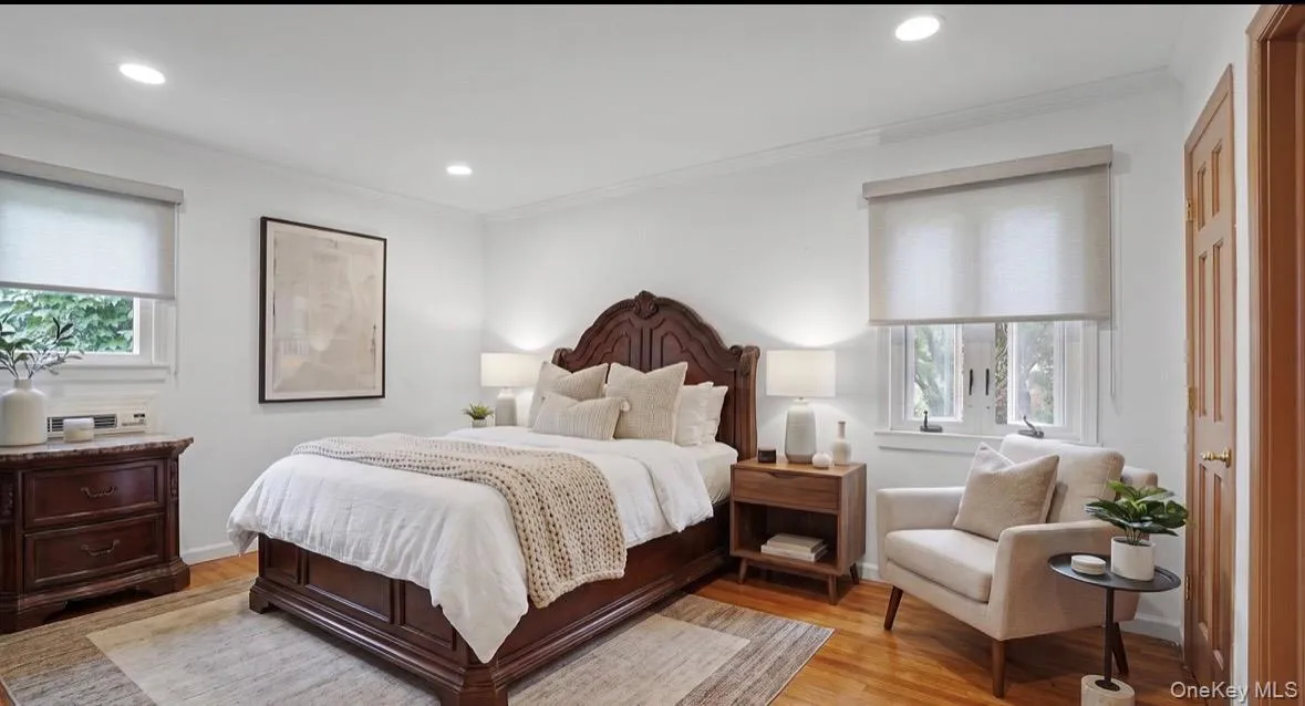 12 Bennington Place, Babylon, NY, 6 Bedrooms Bedrooms, 9 Rooms Rooms,2 BathroomsBathrooms,Residential,For Rent,Bennington,0,1047037 12 Bennington Place, Babylon, NY, 6 Bedrooms Bedrooms, 9 Rooms Rooms,2 BathroomsBathrooms,Residential,For Rent,Bennington,0,1047037