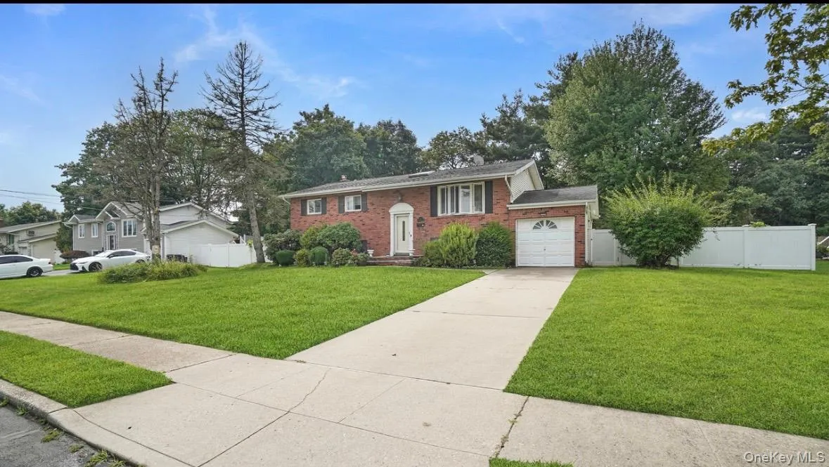 12 Bennington Place, Babylon, NY, 6 Bedrooms Bedrooms, 9 Rooms Rooms,2 BathroomsBathrooms,Residential,For Rent,Bennington,0,1047037 12 Bennington Place, Babylon, NY, 6 Bedrooms Bedrooms, 9 Rooms Rooms,2 BathroomsBathrooms,Residential,For Rent,Bennington,0,1047037