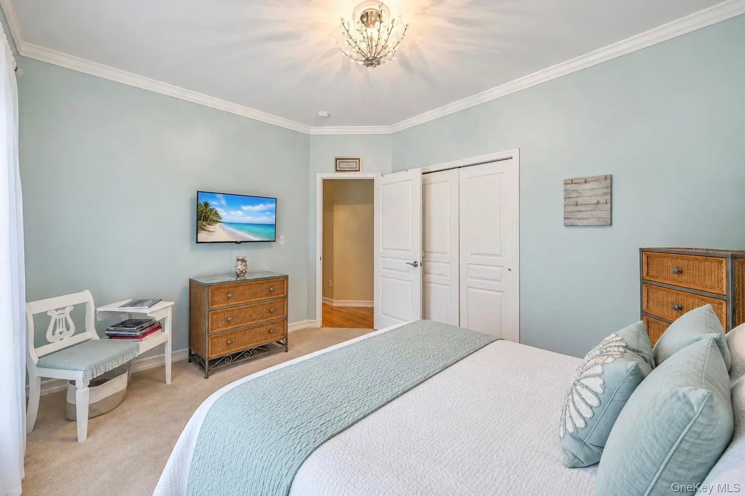 7 Wood Hollow Drive, Southampton, NY, 4 Bedrooms Bedrooms, 9 Rooms Rooms,2 BathroomsBathrooms,Residential,For Rent,Wood Hollow,0,1047038 7 Wood Hollow Drive, Southampton, NY, 4 Bedrooms Bedrooms, 9 Rooms Rooms,2 BathroomsBathrooms,Residential,For Rent,Wood Hollow,0,1047038