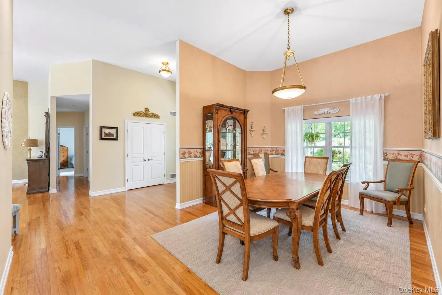 7 Wood Hollow Drive, Southampton, NY, 4 Bedrooms Bedrooms, 9 Rooms Rooms,2 BathroomsBathrooms,Residential,For Rent,Wood Hollow,0,1047038 7 Wood Hollow Drive, Southampton, NY, 4 Bedrooms Bedrooms, 9 Rooms Rooms,2 BathroomsBathrooms,Residential,For Rent,Wood Hollow,0,1047038