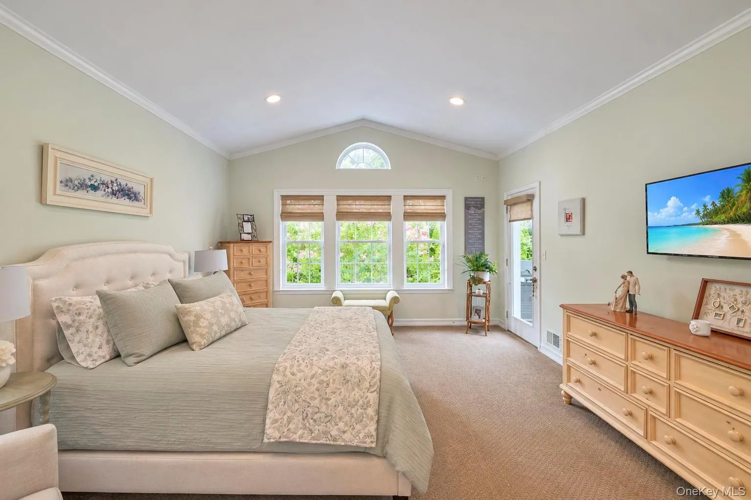 7 Wood Hollow Drive, Southampton, NY, 4 Bedrooms Bedrooms, 9 Rooms Rooms,2 BathroomsBathrooms,Residential,For Rent,Wood Hollow,0,1047038 7 Wood Hollow Drive, Southampton, NY, 4 Bedrooms Bedrooms, 9 Rooms Rooms,2 BathroomsBathrooms,Residential,For Rent,Wood Hollow,0,1047038