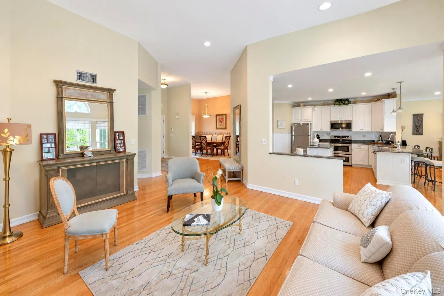 7 Wood Hollow Drive, Southampton, NY, 4 Bedrooms Bedrooms, 9 Rooms Rooms,2 BathroomsBathrooms,Residential,For Rent,Wood Hollow,0,1047038 7 Wood Hollow Drive, Southampton, NY, 4 Bedrooms Bedrooms, 9 Rooms Rooms,2 BathroomsBathrooms,Residential,For Rent,Wood Hollow,0,1047038