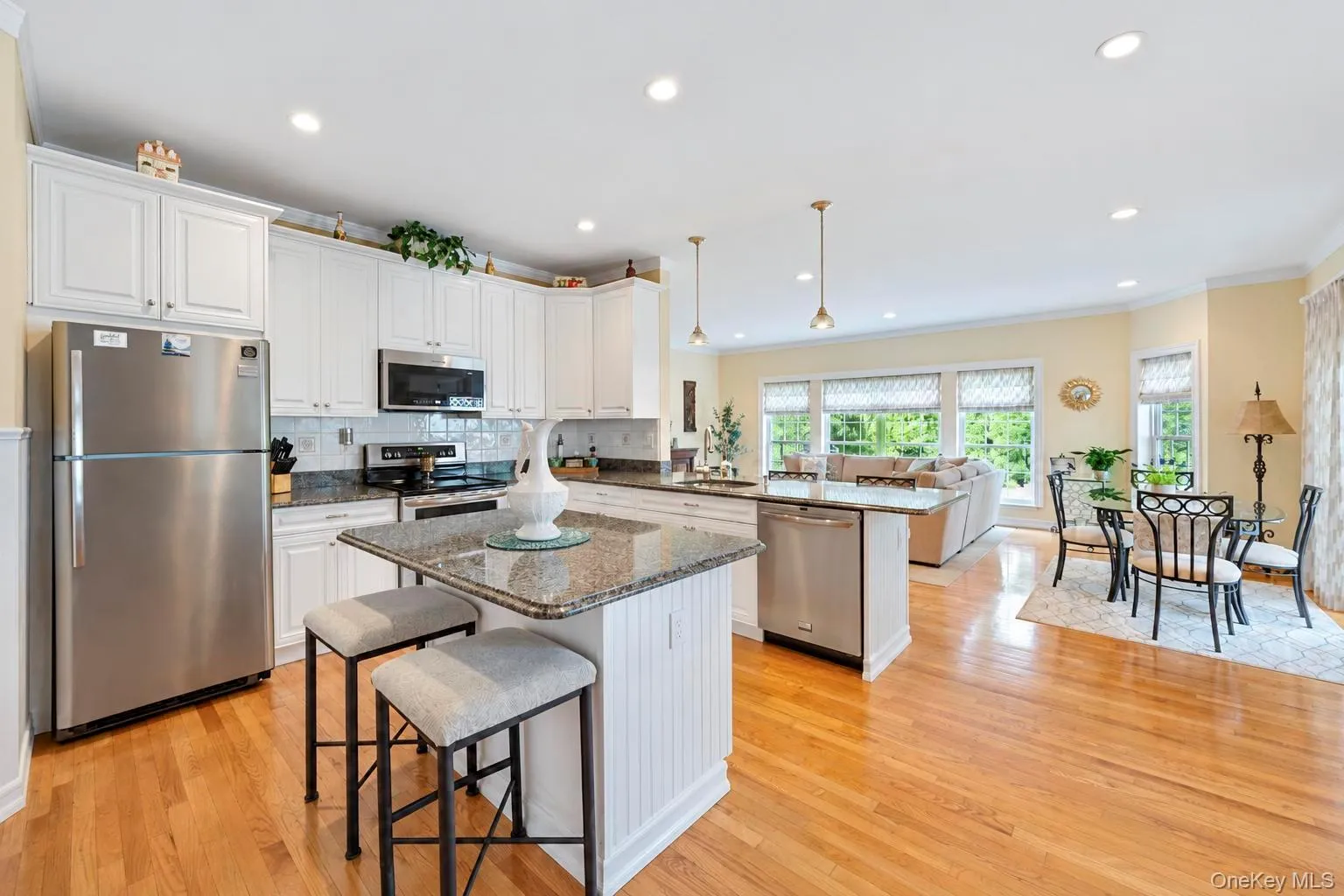 7 Wood Hollow Drive, Southampton, NY, 4 Bedrooms Bedrooms, 9 Rooms Rooms,2 BathroomsBathrooms,Residential,For Rent,Wood Hollow,0,1047038 7 Wood Hollow Drive, Southampton, NY, 4 Bedrooms Bedrooms, 9 Rooms Rooms,2 BathroomsBathrooms,Residential,For Rent,Wood Hollow,0,1047038