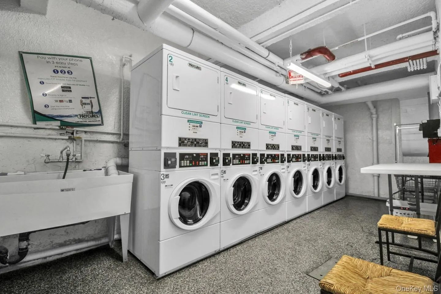 35-40 75th Street, New York, NY, 1 Bedroom Bedrooms, 3 Rooms Rooms,1 BathroomBathrooms,Residential,For Rent,75th,0,1047042 35-40 75th Street, New York, NY, 1 Bedroom Bedrooms, 3 Rooms Rooms,1 BathroomBathrooms,Residential,For Rent,75th,0,1047042