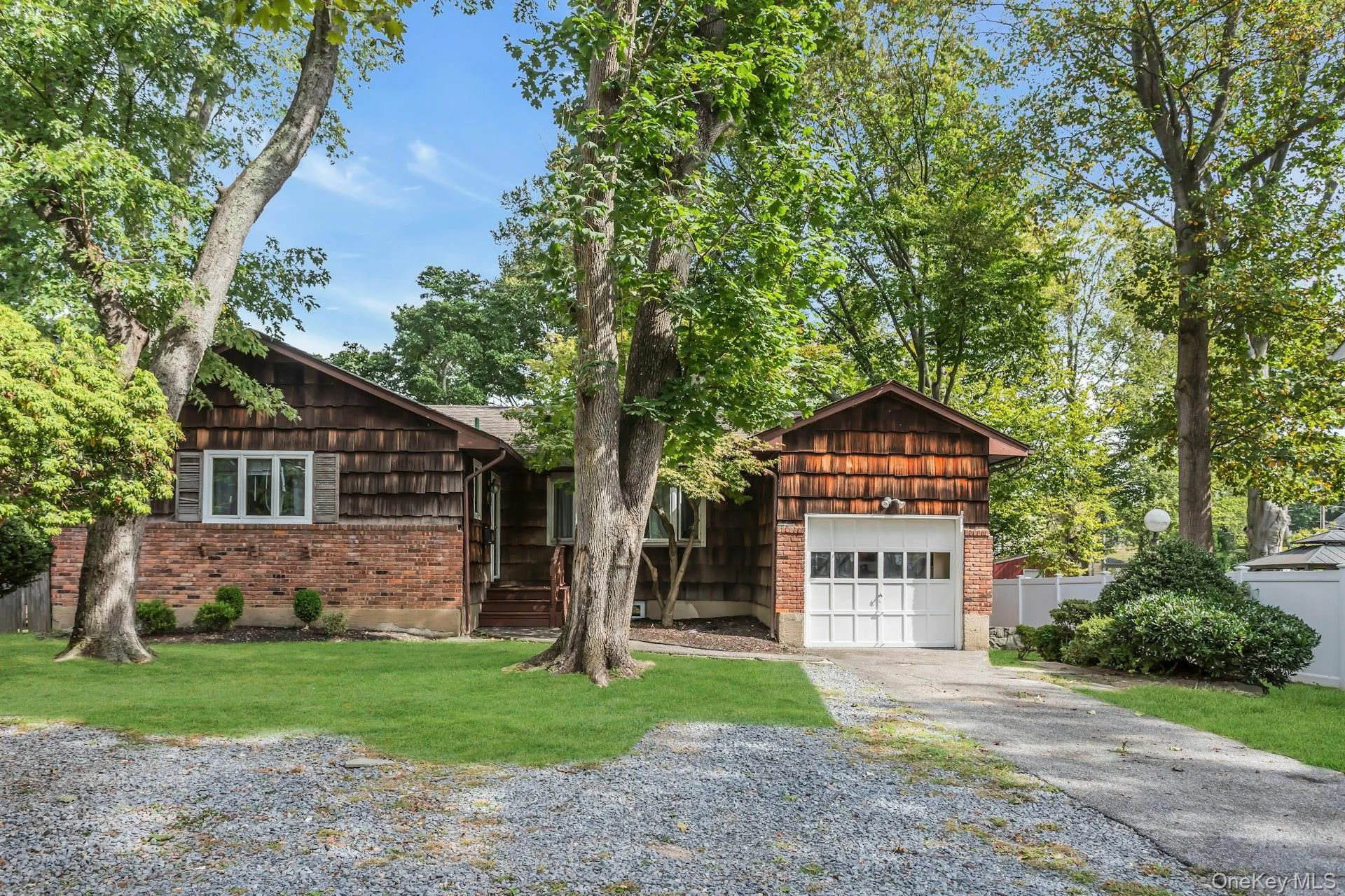 78 Chestnut St, Glen Cove, NY, 3 Bedrooms Bedrooms, 9 Rooms Rooms,3 BathroomsBathrooms,Residential,For Rent,Chestnut St,0,1047046 78 Chestnut St, Glen Cove, NY, 3 Bedrooms Bedrooms, 9 Rooms Rooms,3 BathroomsBathrooms,Residential,For Rent,Chestnut St,0,1047046