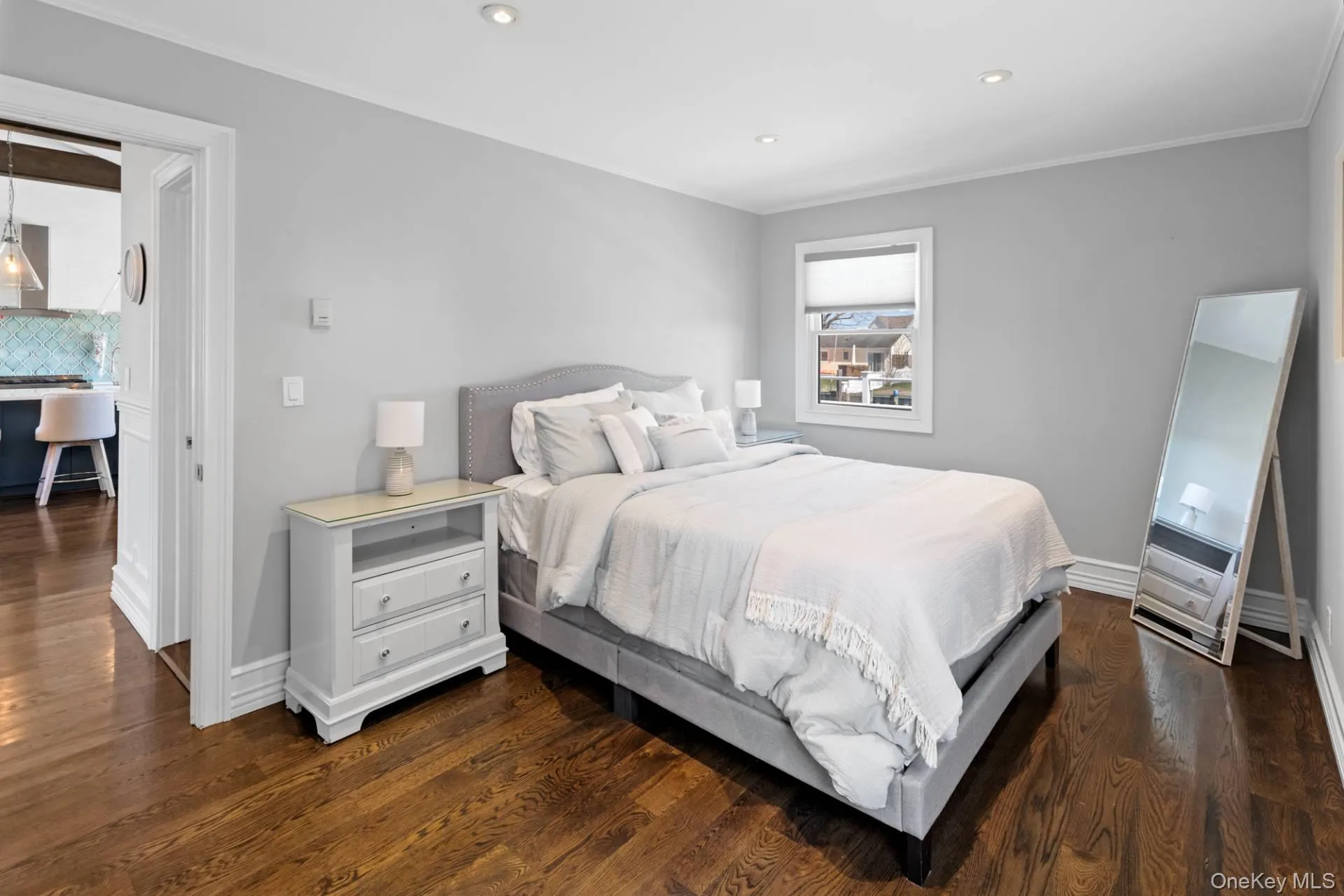 13 Marlin Road, Southampton, NY, 3 Bedrooms Bedrooms, 5 Rooms Rooms,2 BathroomsBathrooms,Residential,For Rent,Marlin,0,1047047 13 Marlin Road, Southampton, NY, 3 Bedrooms Bedrooms, 5 Rooms Rooms,2 BathroomsBathrooms,Residential,For Rent,Marlin,0,1047047
