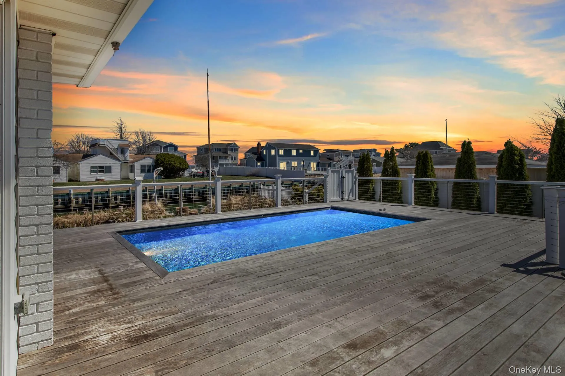 13 Marlin Road, Southampton, NY, 3 Bedrooms Bedrooms, 5 Rooms Rooms,2 BathroomsBathrooms,Residential,For Rent,Marlin,0,1047047 13 Marlin Road, Southampton, NY, 3 Bedrooms Bedrooms, 5 Rooms Rooms,2 BathroomsBathrooms,Residential,For Rent,Marlin,0,1047047