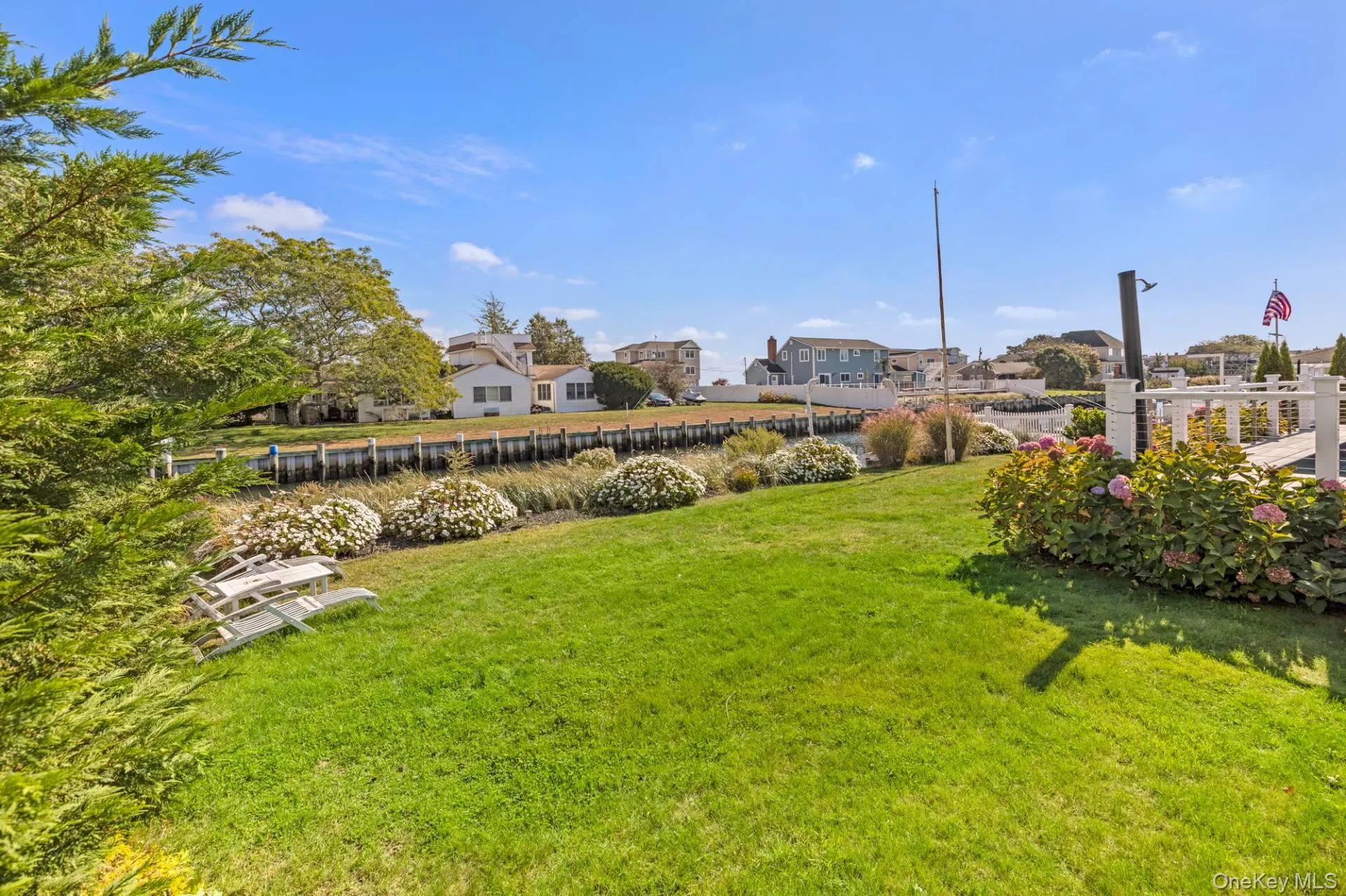 13 Marlin Road, Southampton, NY, 3 Bedrooms Bedrooms, 5 Rooms Rooms,2 BathroomsBathrooms,Residential,For Rent,Marlin,0,1047047 13 Marlin Road, Southampton, NY, 3 Bedrooms Bedrooms, 5 Rooms Rooms,2 BathroomsBathrooms,Residential,For Rent,Marlin,0,1047047