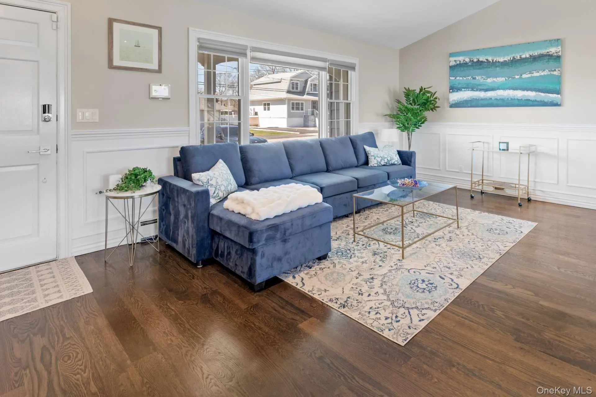 13 Marlin Road, Southampton, NY, 3 Bedrooms Bedrooms, 5 Rooms Rooms,2 BathroomsBathrooms,Residential,For Rent,Marlin,0,1047047 13 Marlin Road, Southampton, NY, 3 Bedrooms Bedrooms, 5 Rooms Rooms,2 BathroomsBathrooms,Residential,For Rent,Marlin,0,1047047