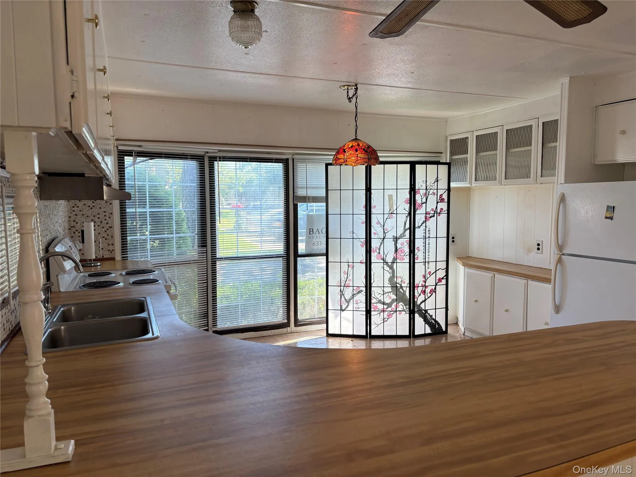 525/P4 Riverleigh, Riverhead, NY, 2 Bedrooms Bedrooms, 5 Rooms Rooms,1 BathroomBathrooms,Residential,For Rent,Riverleigh,0,1047053 525/P4 Riverleigh, Riverhead, NY, 2 Bedrooms Bedrooms, 5 Rooms Rooms,1 BathroomBathrooms,Residential,For Rent,Riverleigh,0,1047053