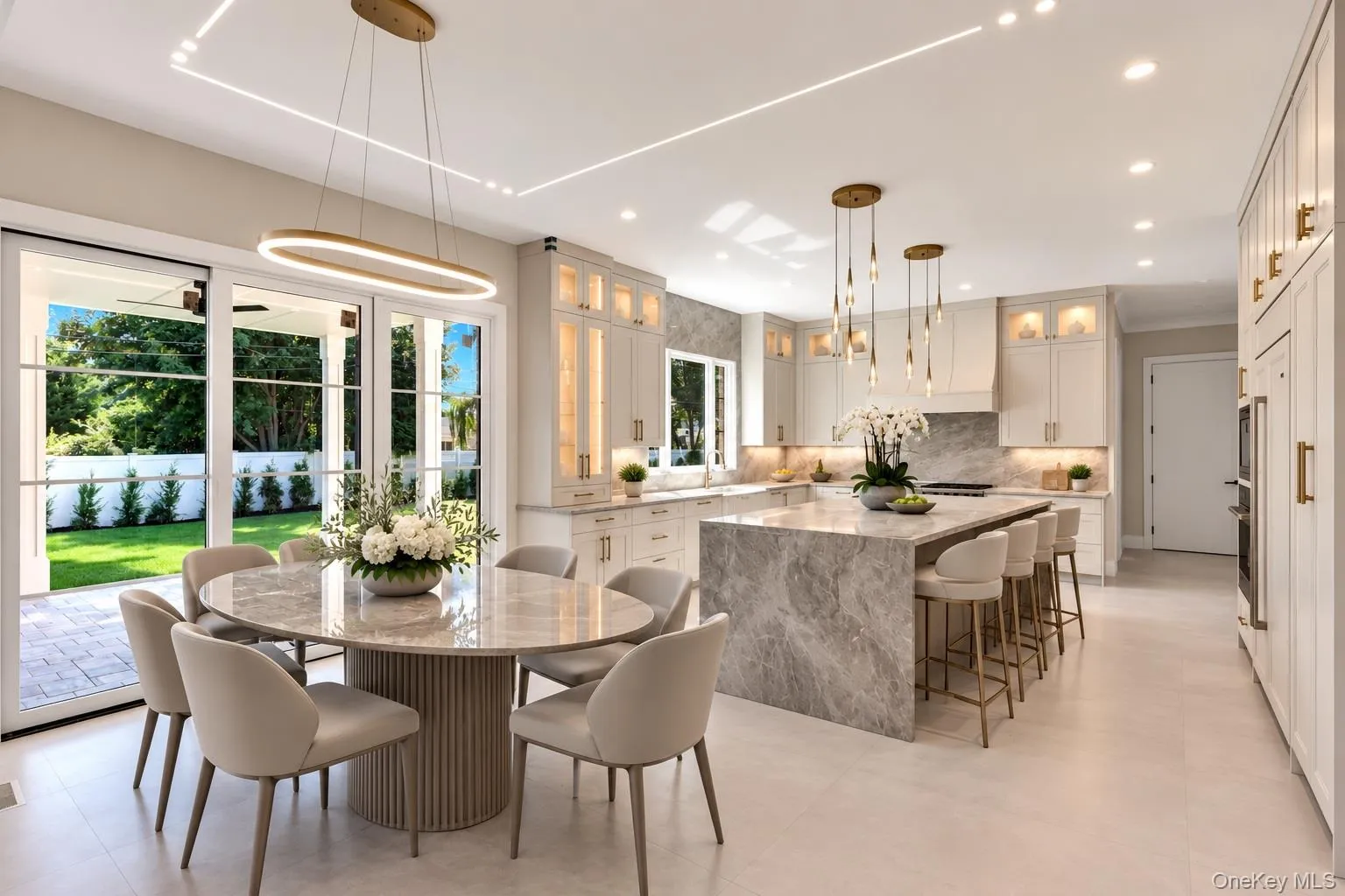 Staged Kitchen Staged Kitchen